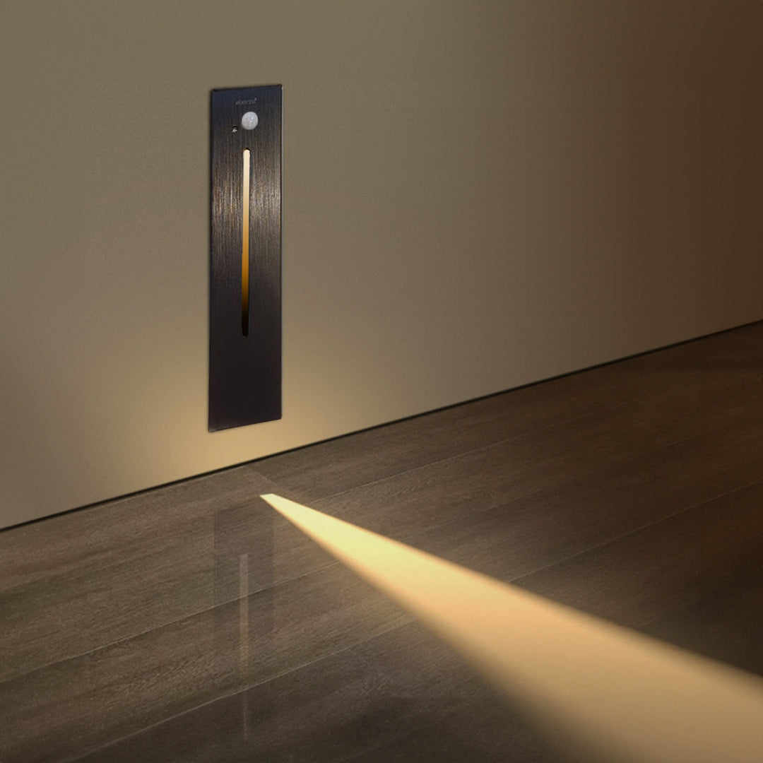 Linear Magnetic Step Light With Sensor Version - SGS-S185LI - Wall Lamps - ebarza Furniture UAE | Shop Modern Furniture in Abu Dhabi & Dubai - مفروشات ايبازرا في الامارات | تسوق اثاث عصري وديكورات مميزة في دبي وابوظبي