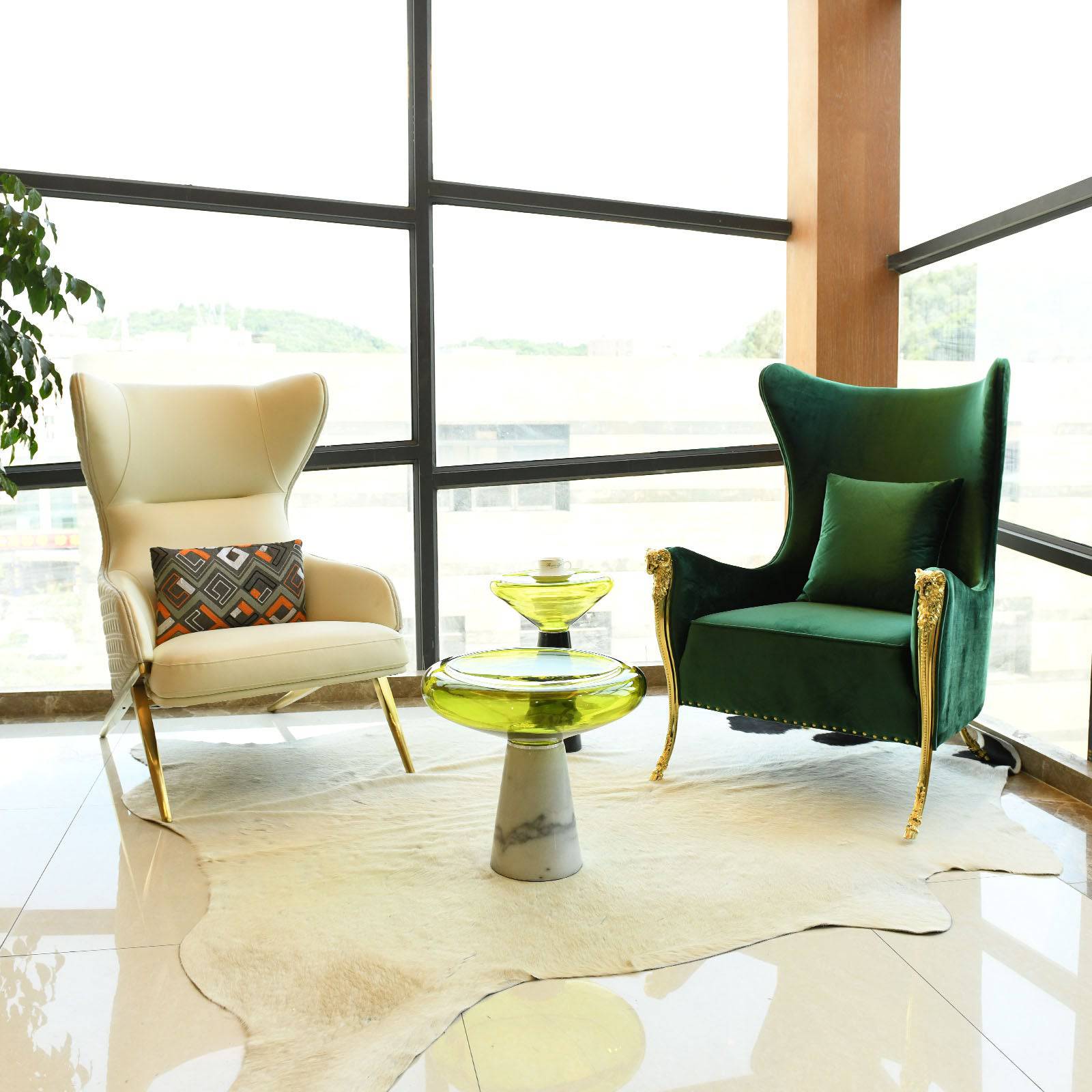 Louis Lounge Chair Tg-426-G - Lounge Chairs - ebarza Furniture UAE | Shop Modern Furniture in Abu Dhabi & Dubai - مفروشات ايبازرا في الامارات | تسوق اثاث عصري وديكورات مميزة في دبي وابوظبي