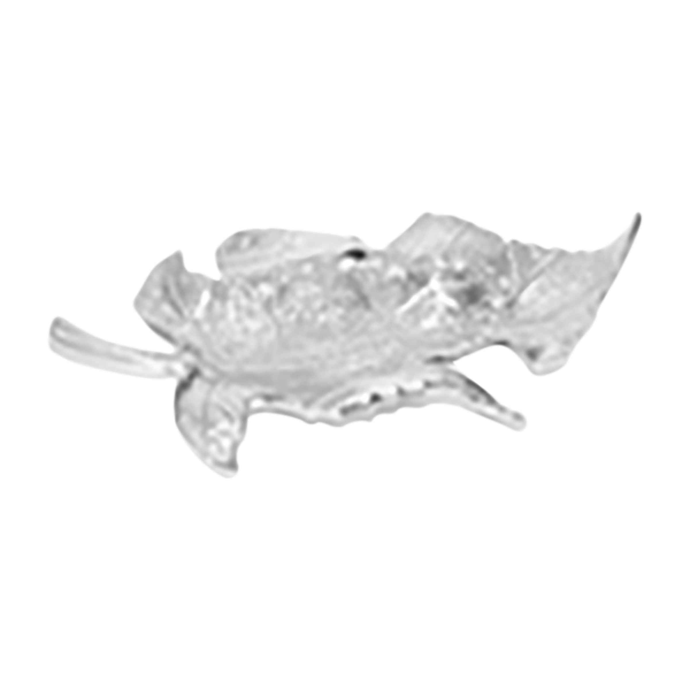 Maple Leaf Metal Tray - Silver 16350-01 - Plates - ebarza Furniture UAE | Shop Modern Furniture in Abu Dhabi & Dubai - مفروشات ايبازرا في الامارات | تسوق اثاث عصري وديكورات مميزة في دبي وابوظبي