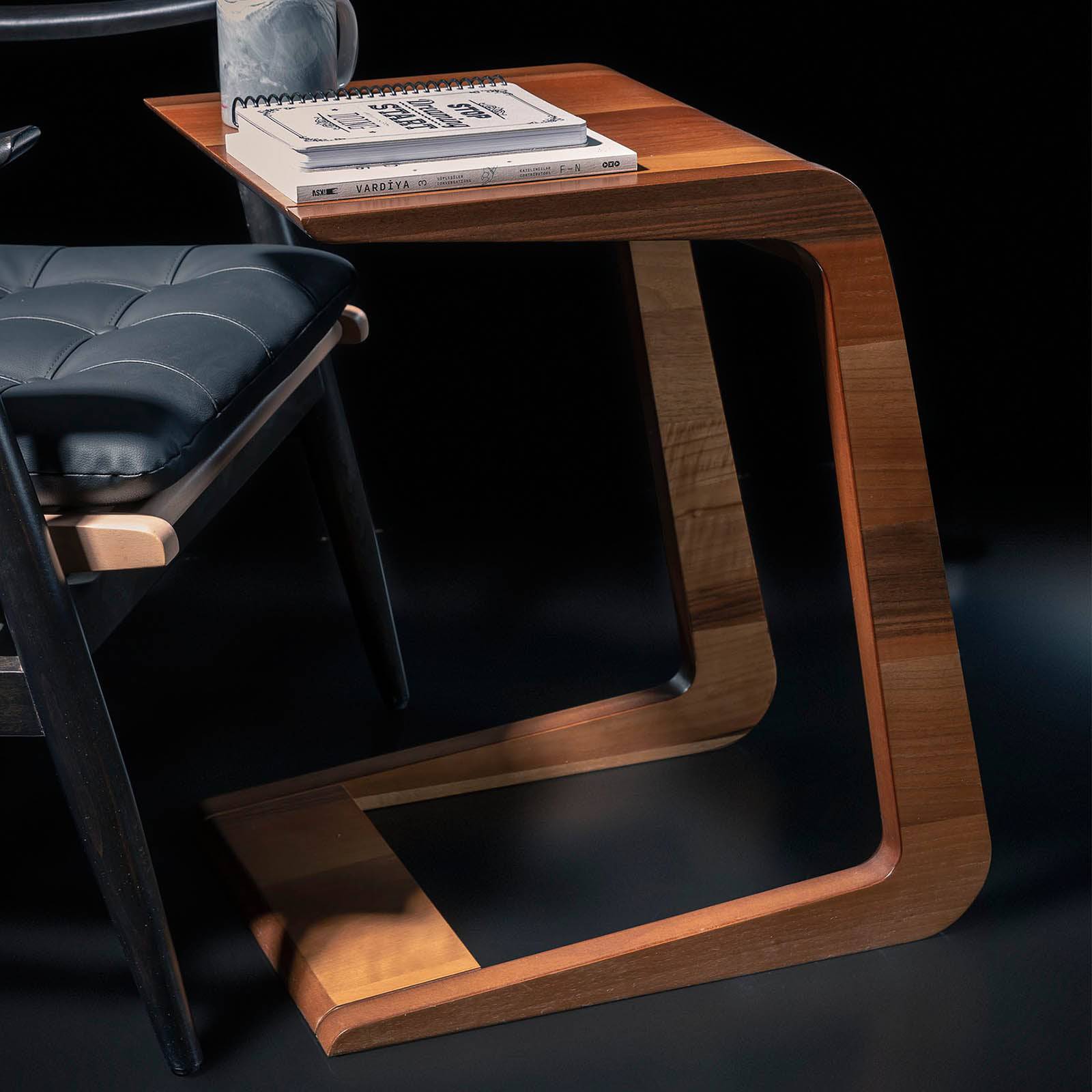 Milano Side Table - Side Tables - ebarza Furniture UAE | Shop Modern Furniture in Abu Dhabi & Dubai - مفروشات ايبازرا في الامارات | تسوق اثاث عصري وديكورات مميزة في دبي وابوظبي