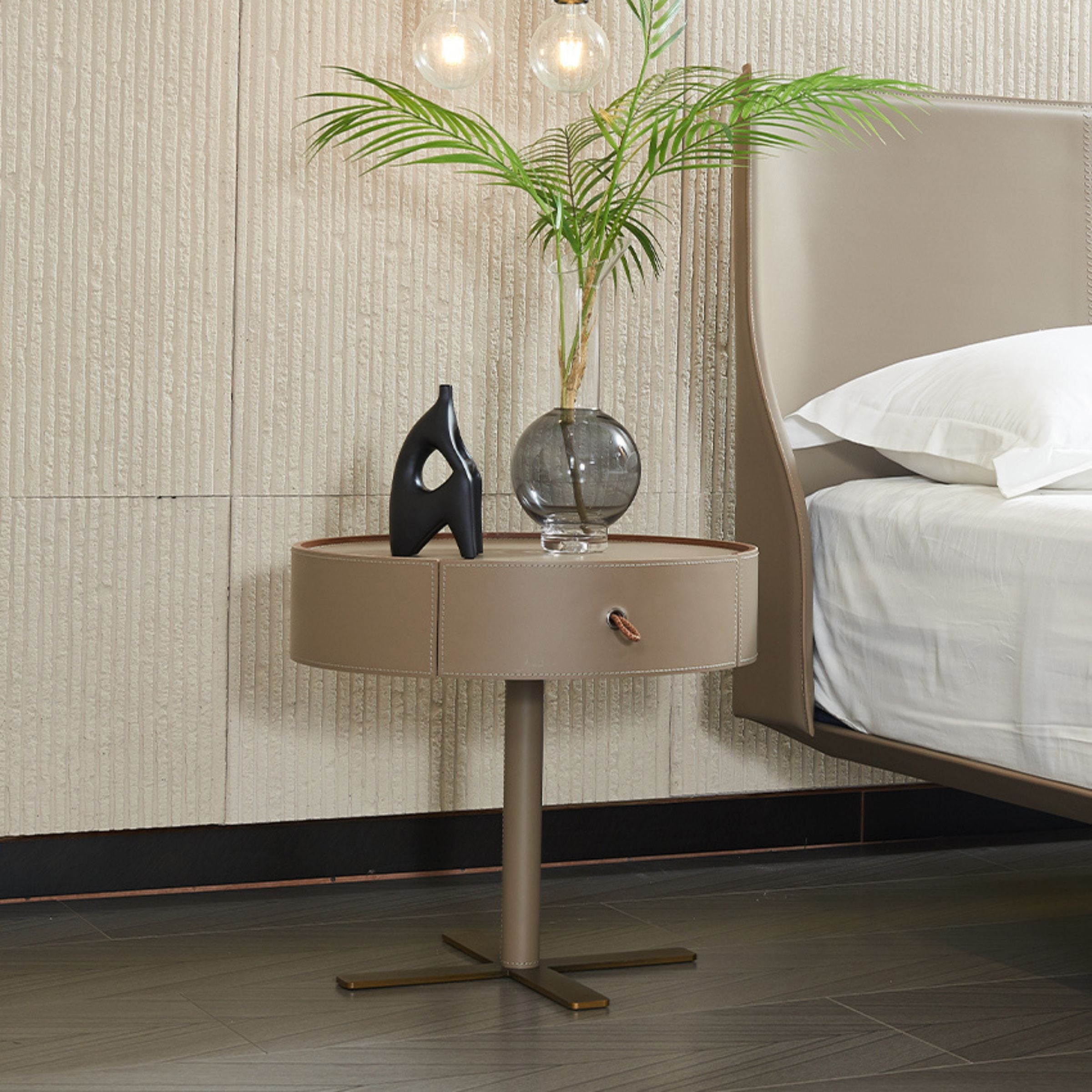 Mojave Saddle Leather Bedside Table MLL-T64 - Side Tables - ebarza Furniture UAE | Shop Modern Furniture in Abu Dhabi & Dubai - مفروشات ايبازرا في الامارات | تسوق اثاث عصري وديكورات مميزة في دبي وابوظبي