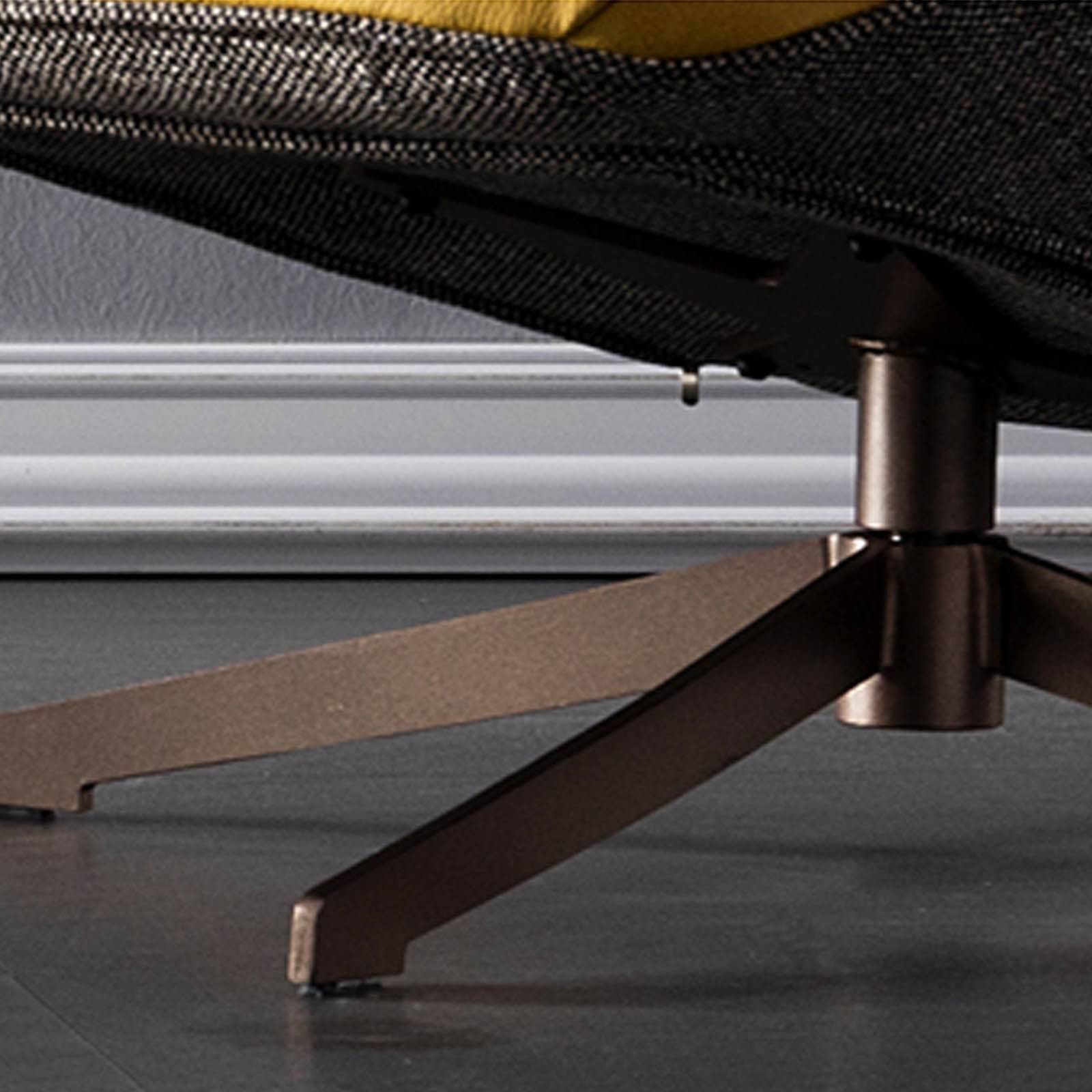 AS IS - Monaco Swivel Lounge Chair LC001 - DISPLAY ITEM - ebarza Furniture UAE | Shop Modern Furniture in Abu Dhabi & Dubai - مفروشات ايبازرا في الامارات | تسوق اثاث عصري وديكورات مميزة في دبي وابوظبي