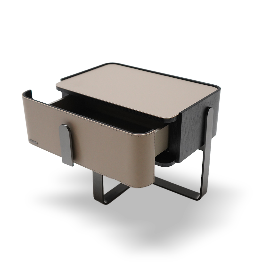 AS IS - Saddle Leather Bedside Table JK-E18 - DISPLAY ITEM - ebarza Furniture UAE | Shop Modern Furniture in Abu Dhabi & Dubai - مفروشات ايبازرا في الامارات | تسوق اثاث عصري وديكورات مميزة في دبي وابوظبي