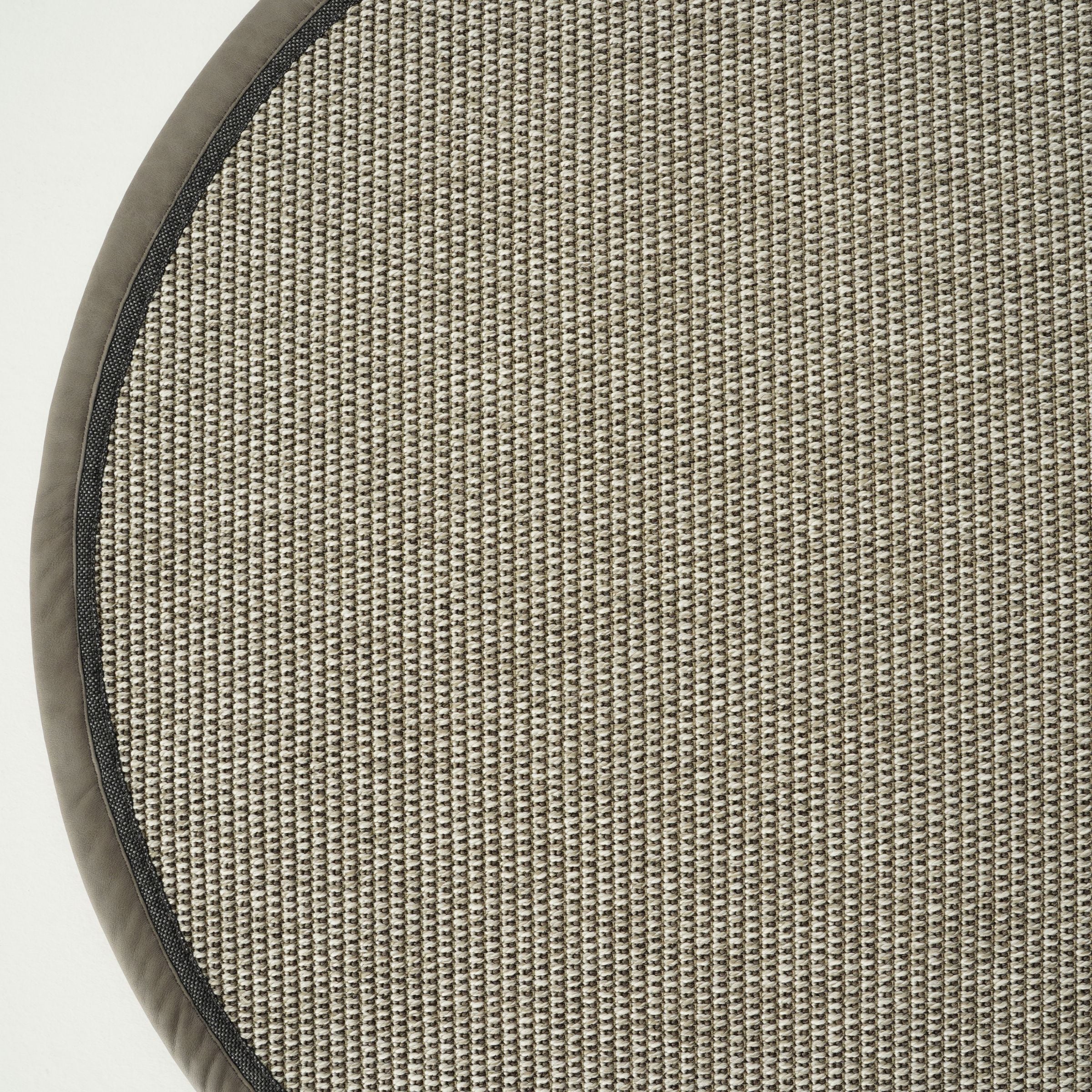 D300 CM SISAL CARPET MONTANA CH-SSLMTNA-RL - Rugs - ebarza Furniture UAE | Shop Modern Furniture in Abu Dhabi & Dubai - مفروشات ايبازرا في الامارات | تسوق اثاث عصري وديكورات مميزة في دبي وابوظبي