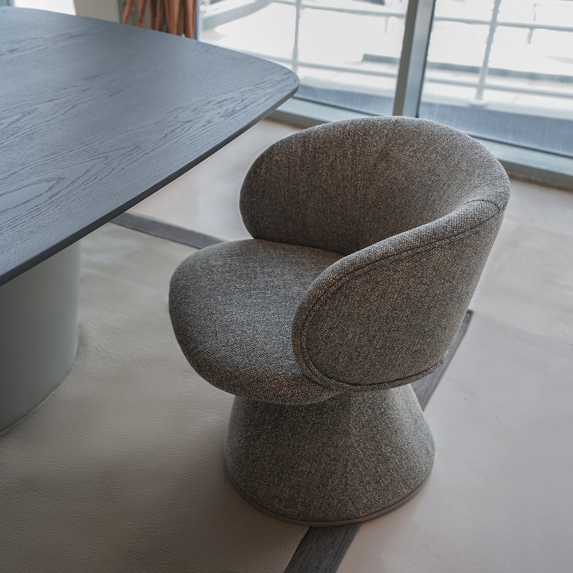 MOON Swivel Dining Chair OW 405-12/Swivel - Chairs - ebarza Furniture UAE | Shop Modern Furniture in Abu Dhabi & Dubai - مفروشات ايبازرا في الامارات | تسوق اثاث عصري وديكورات مميزة في دبي وابوظبي