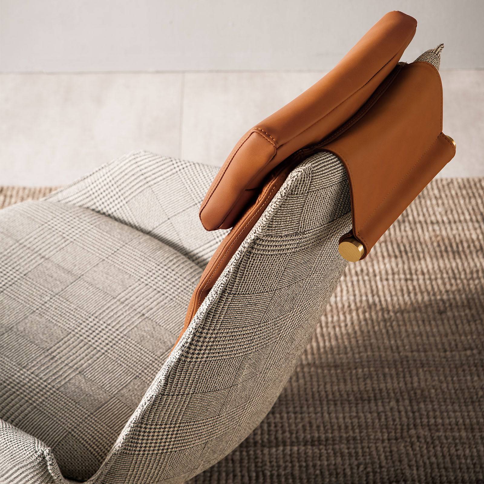 Severo Lounge Chair Lc045-Light beige + caramel - Lounge Chairs - ebarza Furniture UAE | Shop Modern Furniture in Abu Dhabi & Dubai - مفروشات ايبازرا في الامارات | تسوق اثاث عصري وديكورات مميزة في دبي وابوظبي