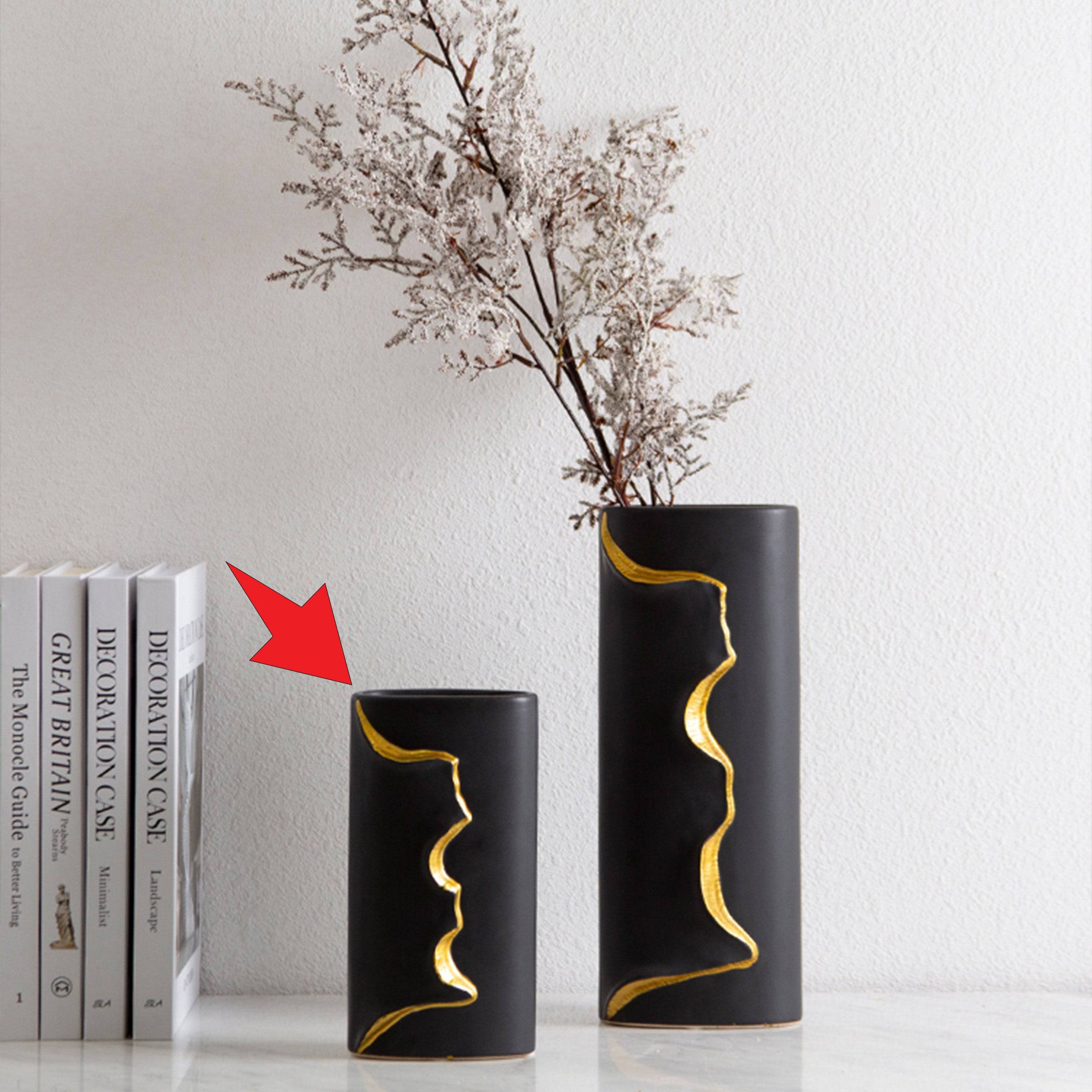 Sideline Vase -B Fa-D2122B - Vases - ebarza Furniture UAE | Shop Modern Furniture in Abu Dhabi & Dubai - مفروشات ايبازرا في الامارات | تسوق اثاث عصري وديكورات مميزة في دبي وابوظبي