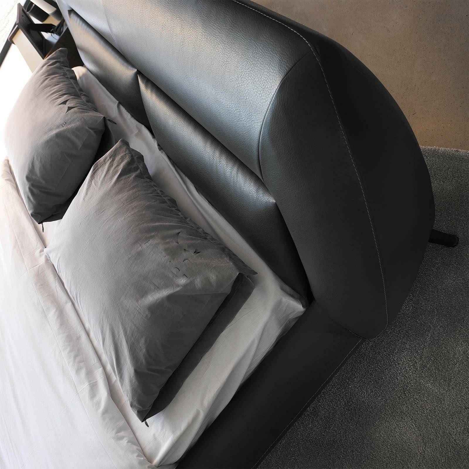 Solo King Size Bedstead Solo002-Bedonly - Bedsteads - ebarza Furniture UAE | Shop Modern Furniture in Abu Dhabi & Dubai - مفروشات ايبازرا في الامارات | تسوق اثاث عصري وديكورات مميزة في دبي وابوظبي