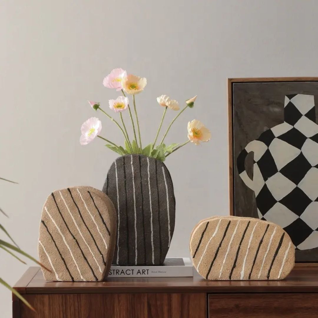 Tiramisu Vase A - FF-D24108A - Vases - ebarza Furniture UAE | Shop Modern Furniture in Abu Dhabi & Dubai - مفروشات ايبازرا في الامارات | تسوق اثاث عصري وديكورات مميزة في دبي وابوظبي