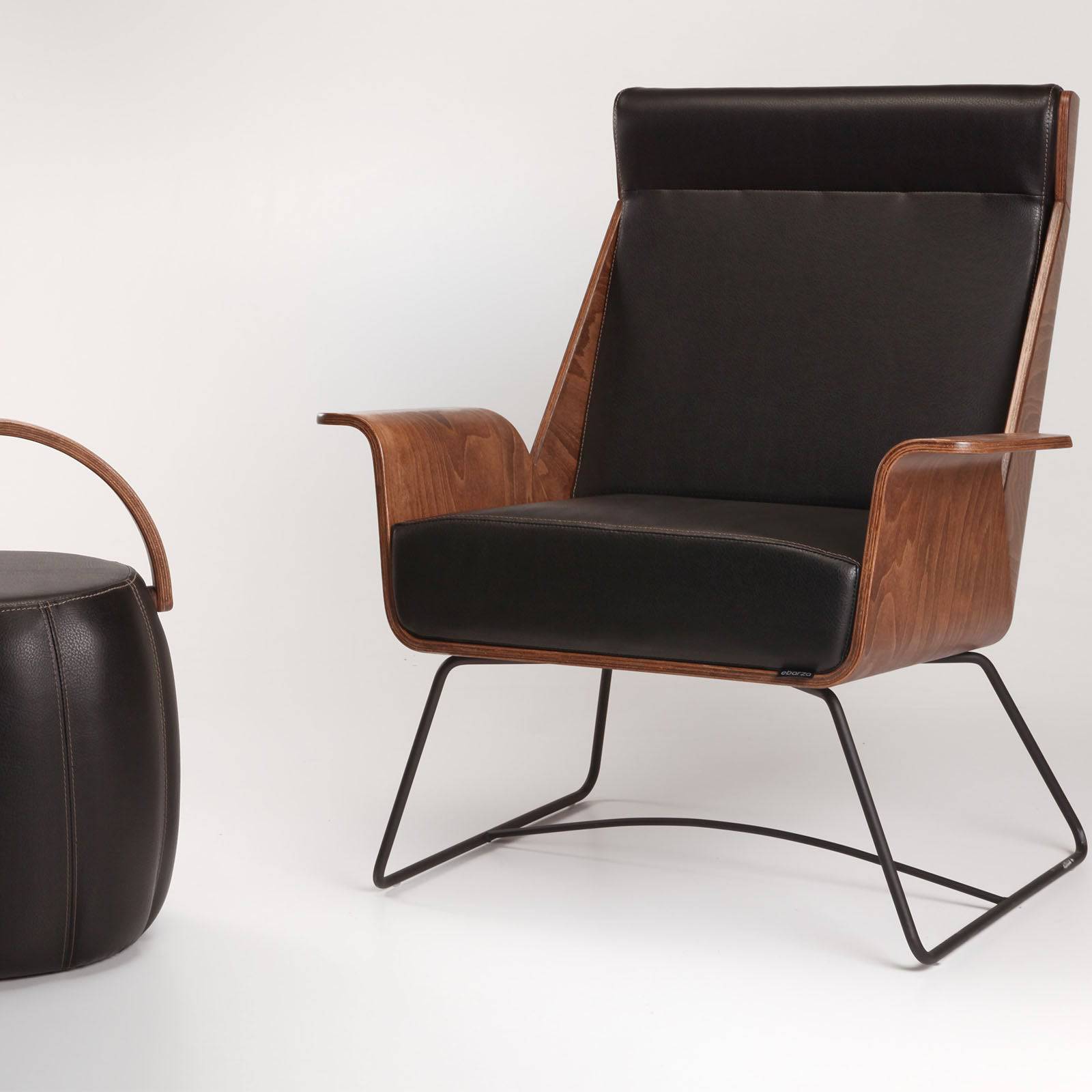Wings Chair Wing-001-W - Lounge Chairs - ebarza Furniture UAE | Shop Modern Furniture in Abu Dhabi & Dubai - مفروشات ايبازرا في الامارات | تسوق اثاث عصري وديكورات مميزة في دبي وابوظبي