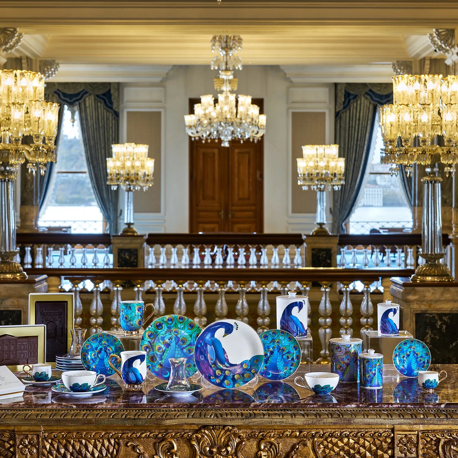 Karaca X Çırağan Palace Shop Cake Set For 6 Persons 153.03.06.7552 - Cake Sets - ebarza Furniture UAE | Shop Modern Furniture in Abu Dhabi & Dubai - مفروشات ايبازرا في الامارات | تسوق اثاث عصري وديكورات مميزة في دبي وابوظبي