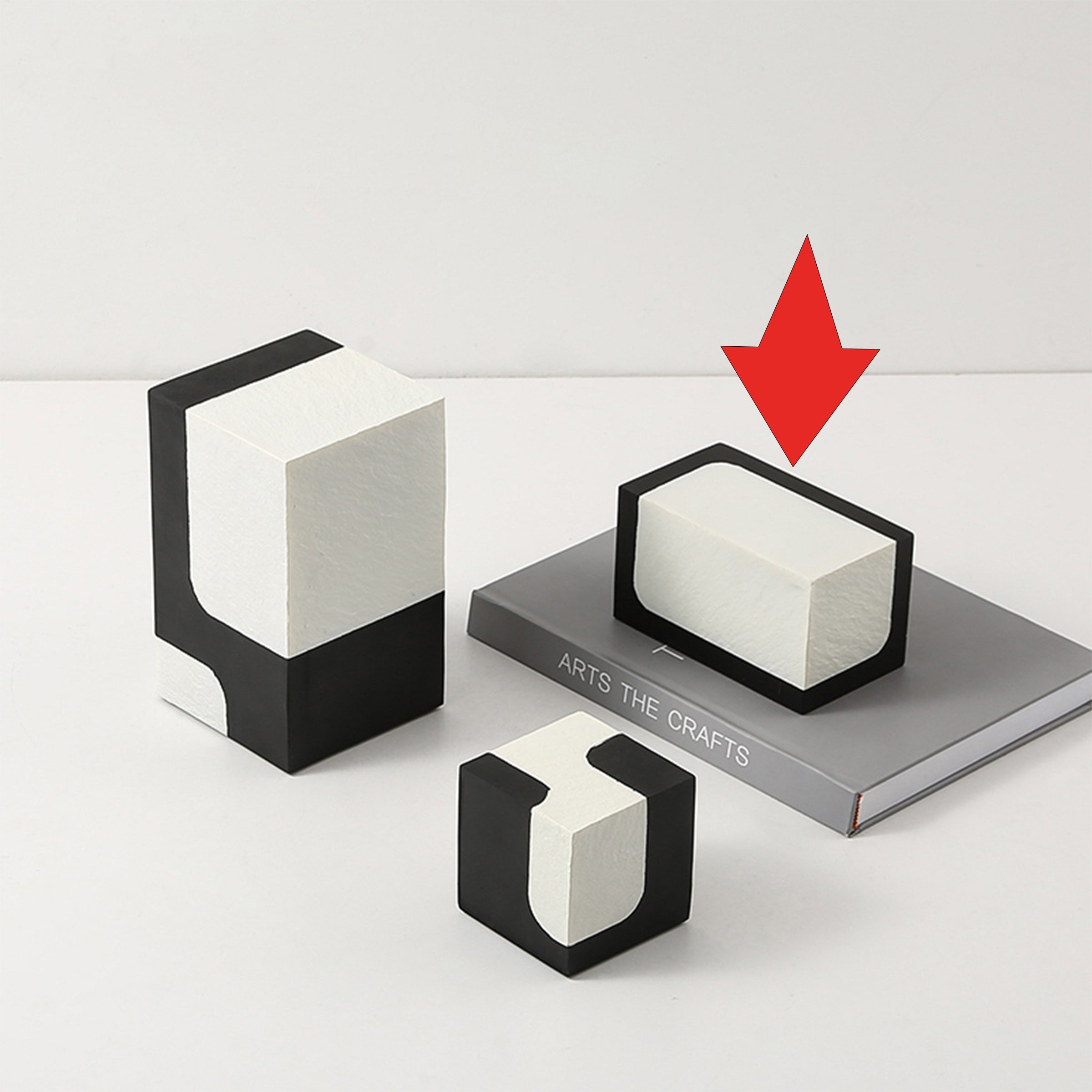 Black And White Stone Block B Fc-Sz21108B - Home Decor Figurines - ebarza Furniture UAE | Shop Modern Furniture in Abu Dhabi & Dubai - مفروشات ايبازرا في الامارات | تسوق اثاث عصري وديكورات مميزة في دبي وابوظبي