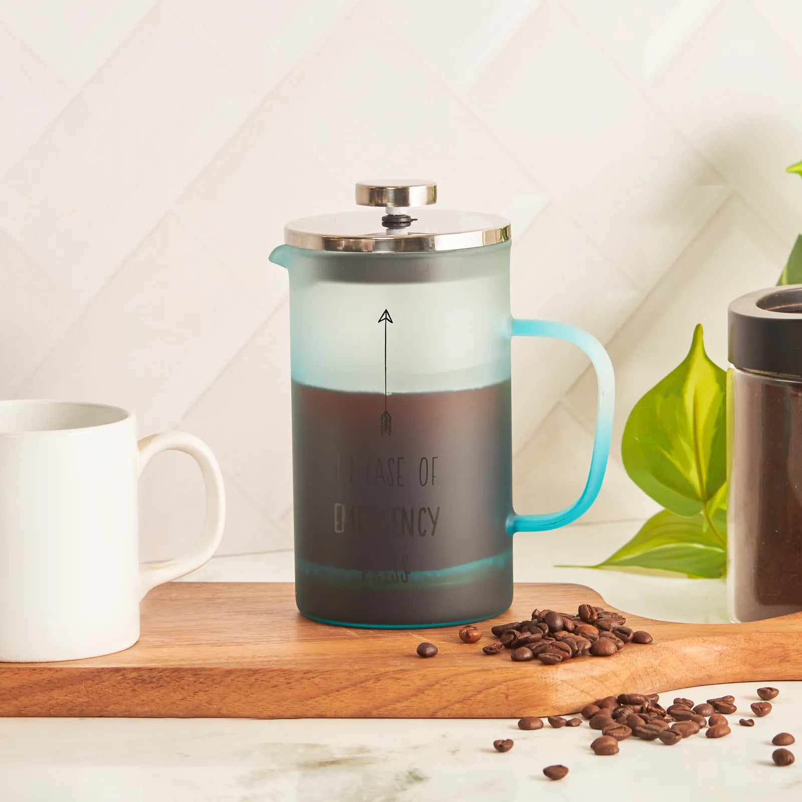 Karaca Emergency Frenchpress Blue 600 Ml 153.03.08.1776 - Kitchen Appliances - ebarza Furniture UAE | Shop Modern Furniture in Abu Dhabi & Dubai - مفروشات ايبازرا في الامارات | تسوق اثاث عصري وديكورات مميزة في دبي وابوظبي