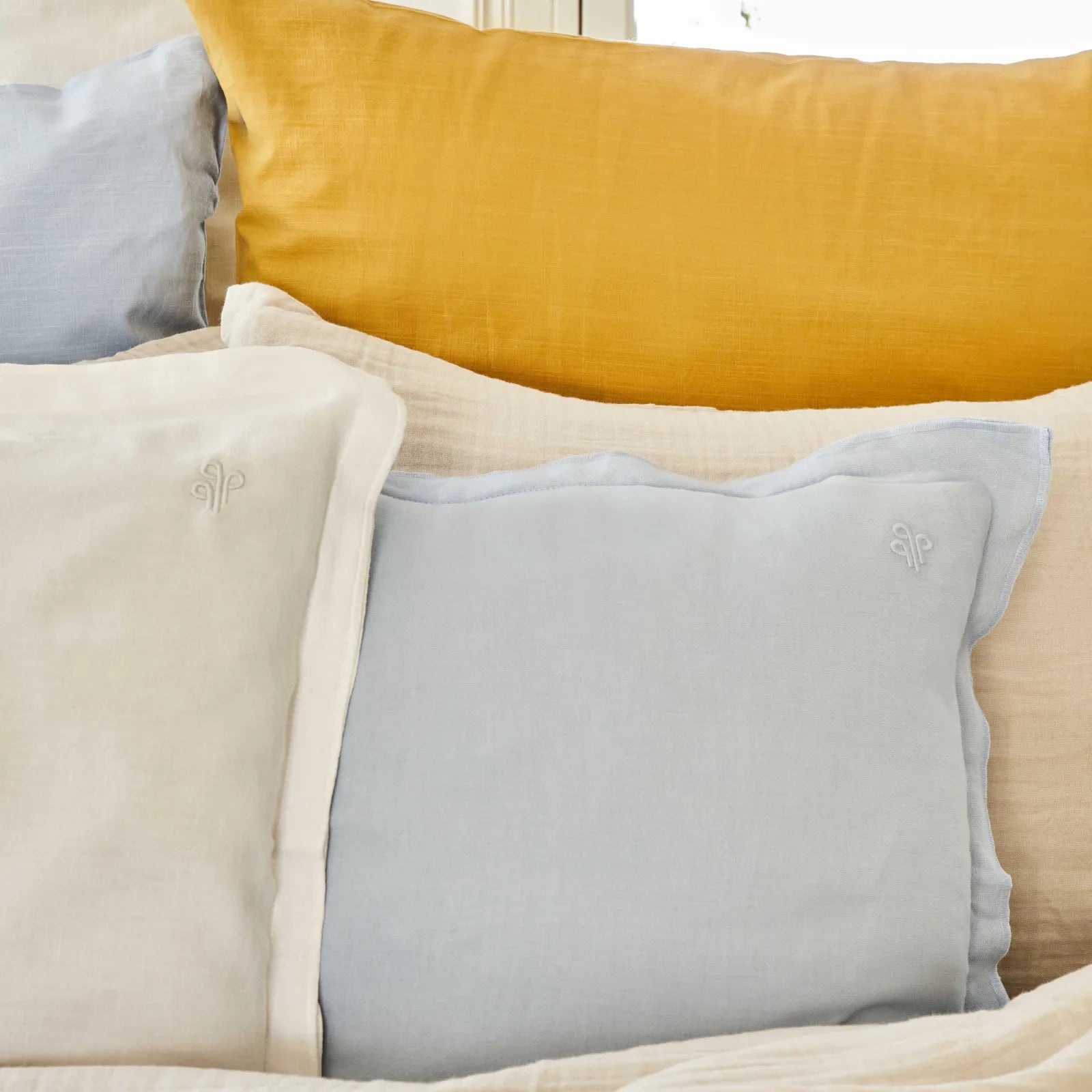 Karaca Home 4 Element Light Gray 100% Cotton Double Bedspread Air 200.18.01.0695 - Bedding - ebarza Furniture UAE | Shop Modern Furniture in Abu Dhabi & Dubai - مفروشات ايبازرا في الامارات | تسوق اثاث عصري وديكورات مميزة في دبي وابوظبي