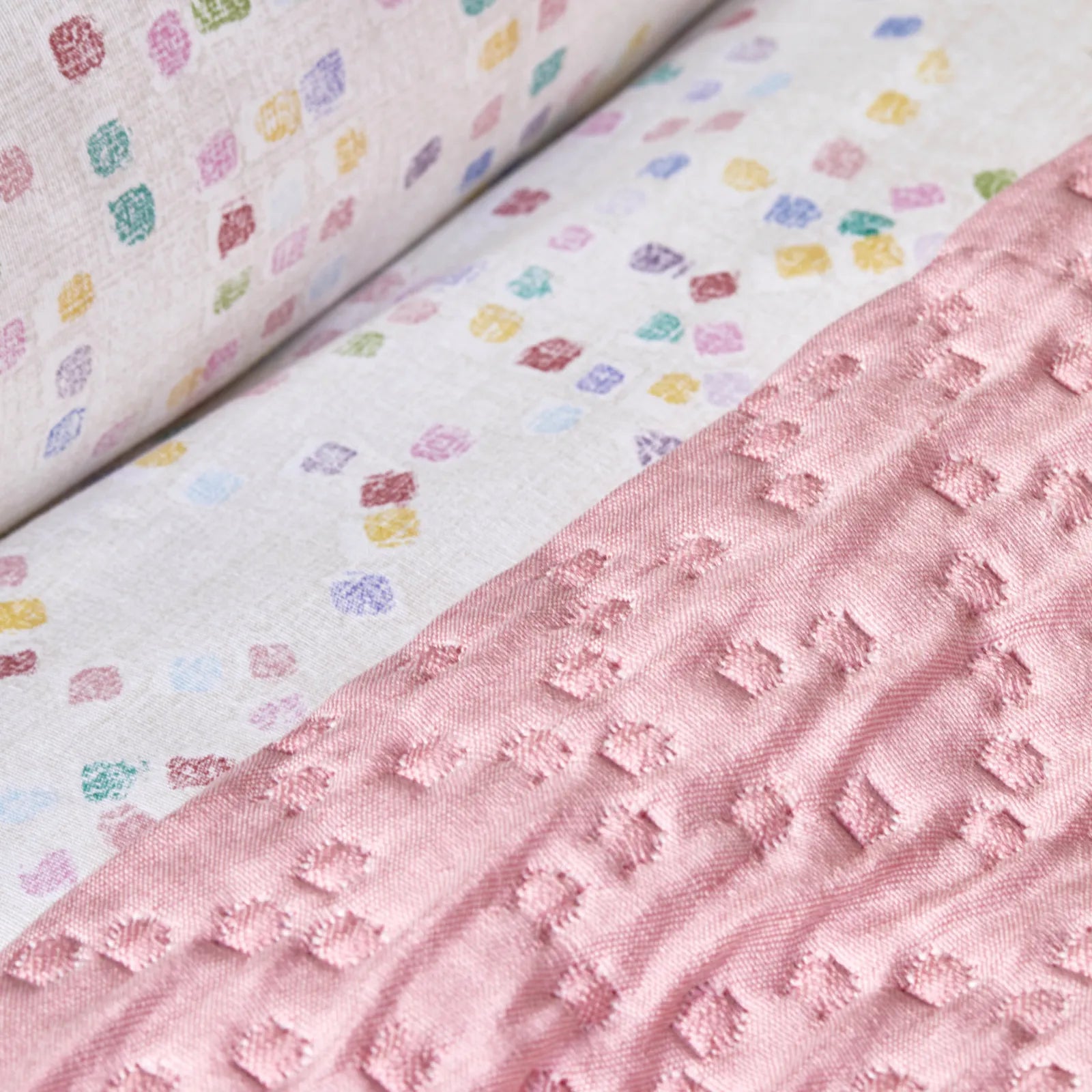 Karaca Home Bonbon Pink Double Cotton Winter Set 200.19.01.0021 - Bedding - ebarza Furniture UAE | Shop Modern Furniture in Abu Dhabi & Dubai - مفروشات ايبازرا في الامارات | تسوق اثاث عصري وديكورات مميزة في دبي وابوظبي