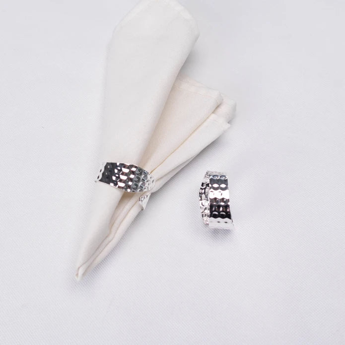 Karaca Home Hammered Silver 2 Piece Napkin Ring 300.22.02.0468 - Napkin Rings - ebarza Furniture UAE | Shop Modern Furniture in Abu Dhabi & Dubai - مفروشات ايبازرا في الامارات | تسوق اثاث عصري وديكورات مميزة في دبي وابوظبي