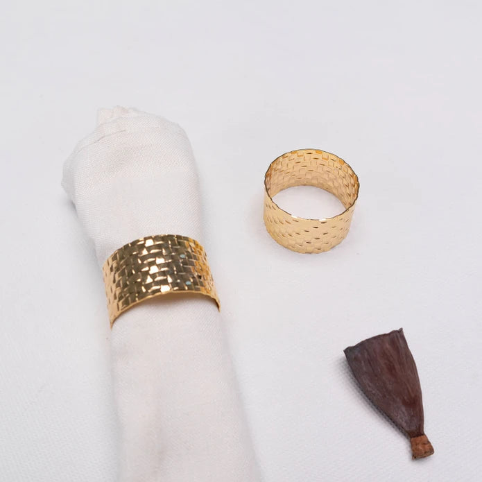 Karaca Home Marcello 2-Pack Gold Napkin Ring 300.22.02.0482 - Napkin Rings - ebarza Furniture UAE | Shop Modern Furniture in Abu Dhabi & Dubai - مفروشات ايبازرا في الامارات | تسوق اثاث عصري وديكورات مميزة في دبي وابوظبي