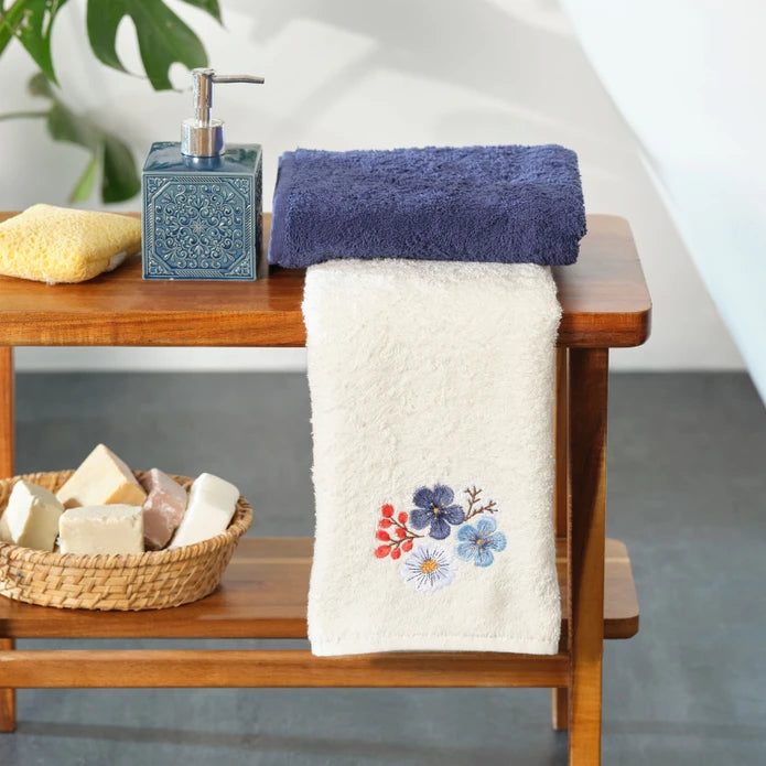 Karaca Home Violet 100% Cotton 2 Piece Towel Set 200.21.01.0804 - Towels - ebarza Furniture UAE | Shop Modern Furniture in Abu Dhabi & Dubai - مفروشات ايبازرا في الامارات | تسوق اثاث عصري وديكورات مميزة في دبي وابوظبي