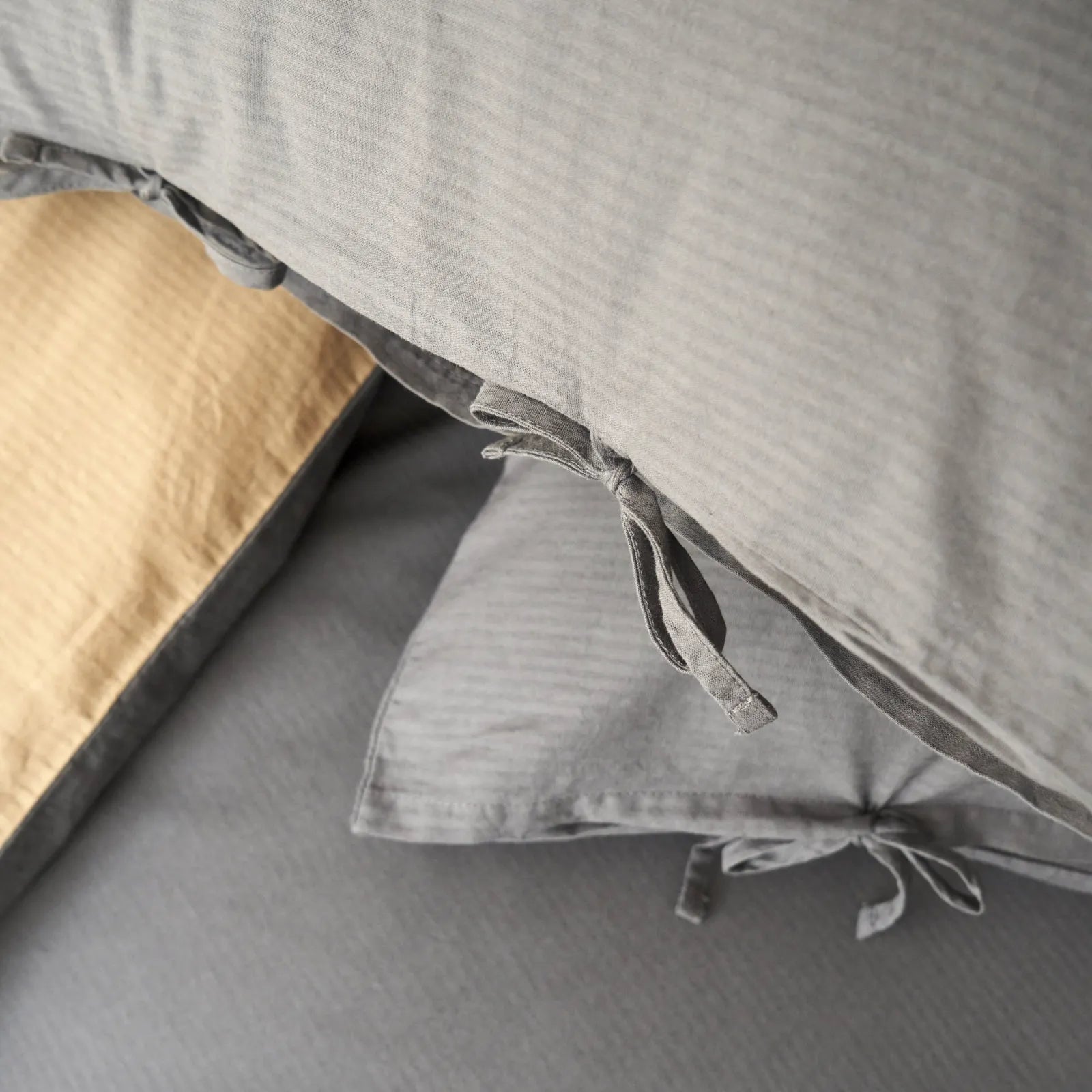 Karaca Nautica Home Bow Anthracite Mustard Double Sided Double Duvet Cover Set 180.01.01.0399 - Bedding - ebarza Furniture UAE | Shop Modern Furniture in Abu Dhabi & Dubai - مفروشات ايبازرا في الامارات | تسوق اثاث عصري وديكورات مميزة في دبي وابوظبي