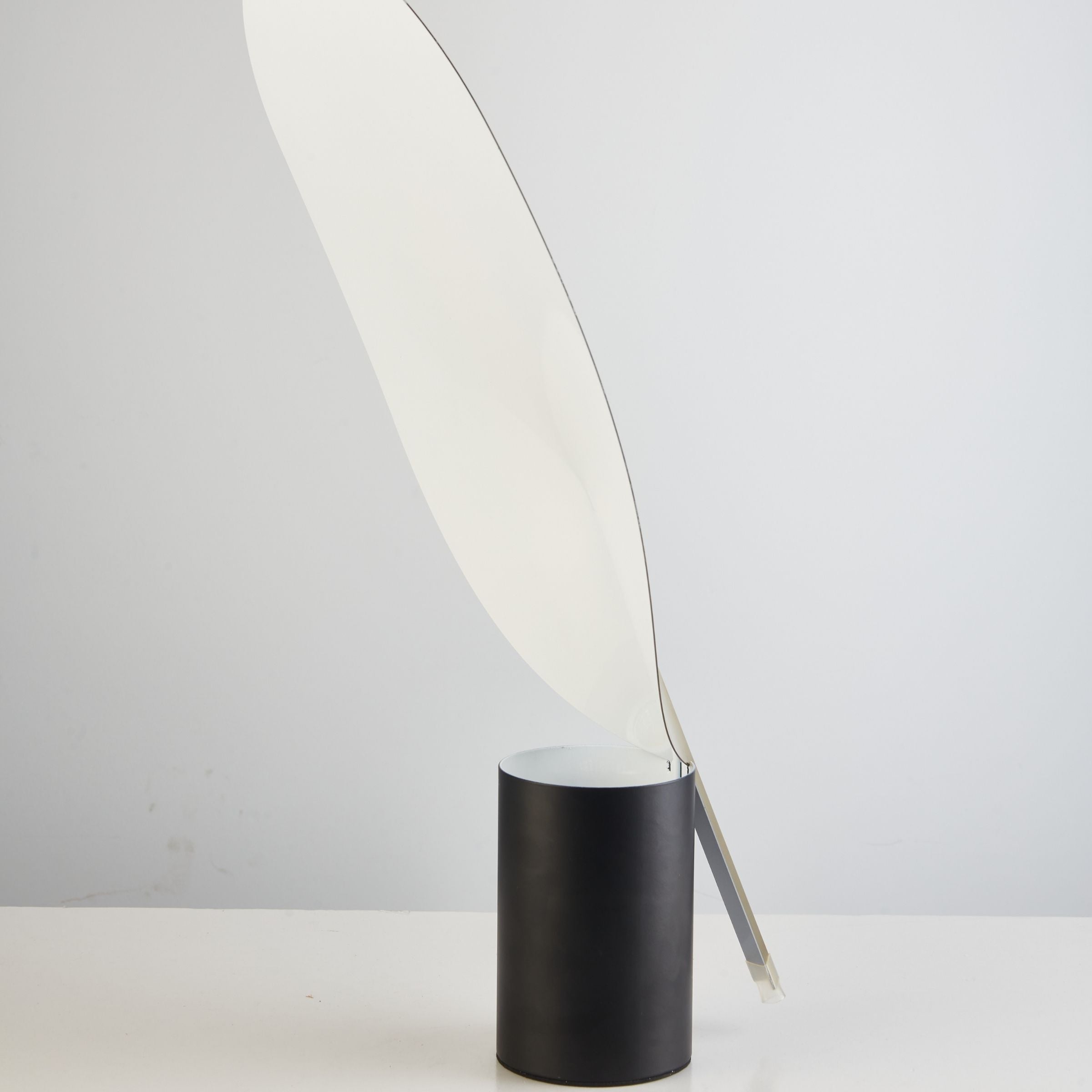 Leafshine Gold Table Lamp CY-LTD-1020-G - Desk\table Lamps - ebarza Furniture UAE | Shop Modern Furniture in Abu Dhabi & Dubai - مفروشات ايبازرا في الامارات | تسوق اثاث عصري وديكورات مميزة في دبي وابوظبي