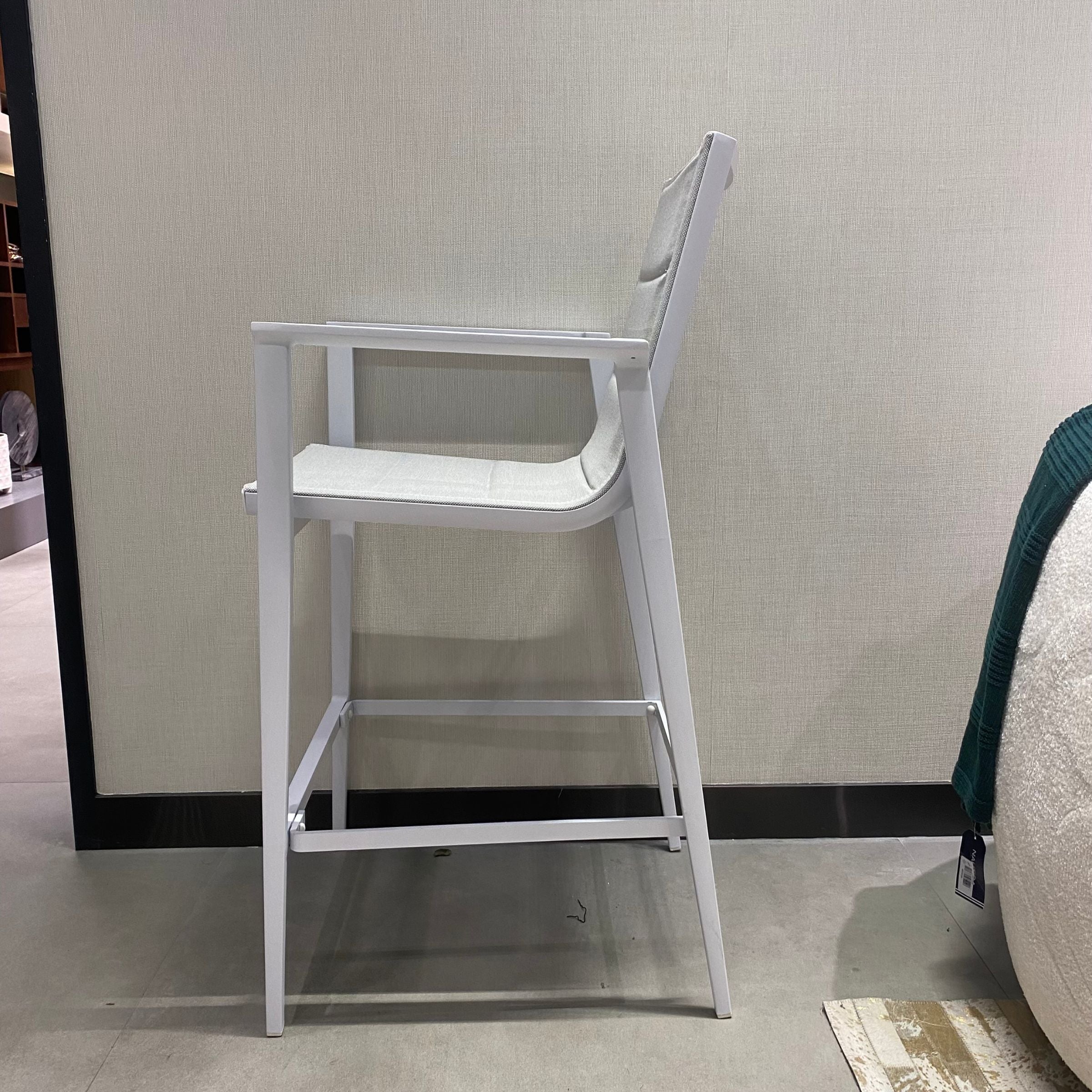 Display Item - Tango Aluminum Outdoor Bar Chair Aether-Bar-W-Chair Nakheel - Bar Stools - ebarza Furniture UAE | Shop Modern Furniture in Abu Dhabi & Dubai - مفروشات ايبازرا في الامارات | تسوق اثاث عصري وديكورات مميزة في دبي وابوظبي