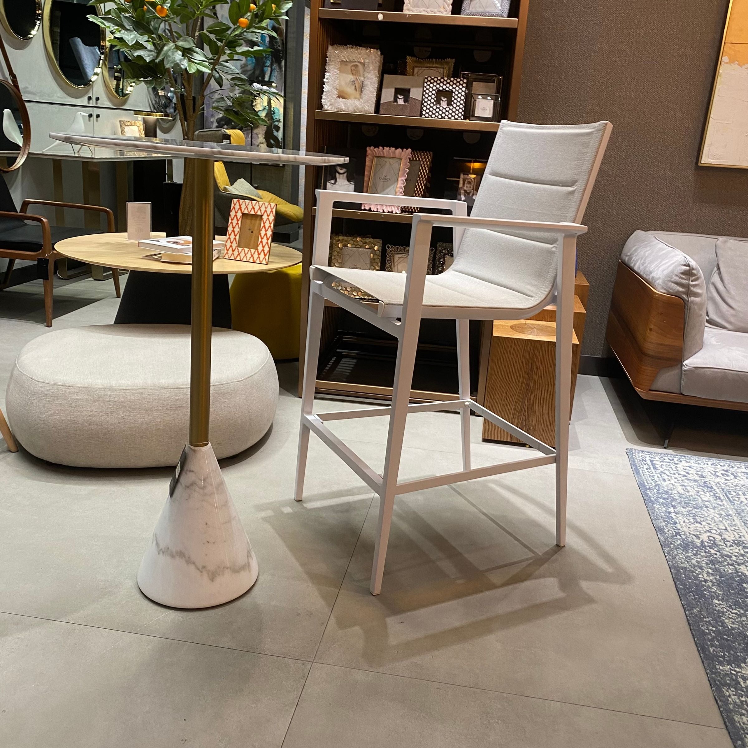 Display Item - Tango Aluminum Outdoor Bar Chair Aether-Bar-W-Chair Nakheel - Bar Stools - ebarza Furniture UAE | Shop Modern Furniture in Abu Dhabi & Dubai - مفروشات ايبازرا في الامارات | تسوق اثاث عصري وديكورات مميزة في دبي وابوظبي