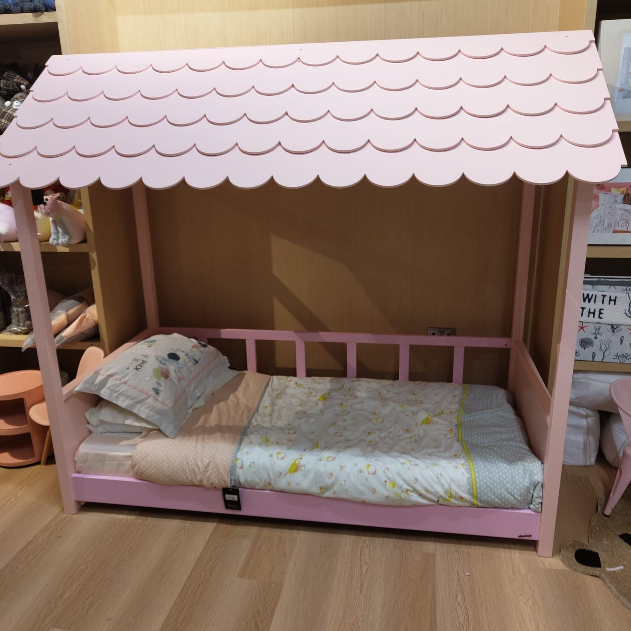 Display Item - Hawaii Kid Bed Et-C015-PYAS -  USED ITEM | قطعة من المعرض - سرير اطفال هاواي - ebarza Furniture UAE | Shop Modern Furniture in Abu Dhabi & Dubai - مفروشات ايبازرا في الامارات | تسوق اثاث عصري وديكورات مميزة في دبي وابوظبي