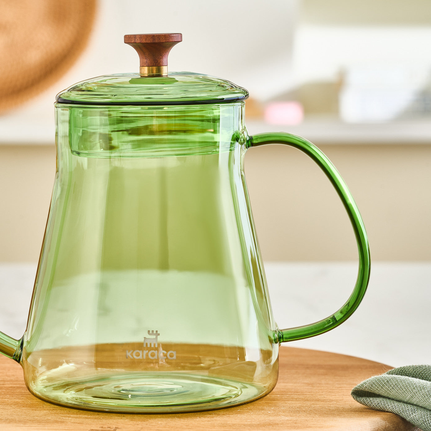 Pre-order 25 Days Delivery - Karaca Martina Borosilicate Glass Coffee Kettle Green 600 ml 153.03.08.4870 -  Coffee and Tea Pots - ebarza Furniture UAE | Shop Modern Furniture in Abu Dhabi & Dubai - مفروشات ايبازرا في الامارات | تسوق اثاث عصري وديكورات مميزة في دبي وابوظبي