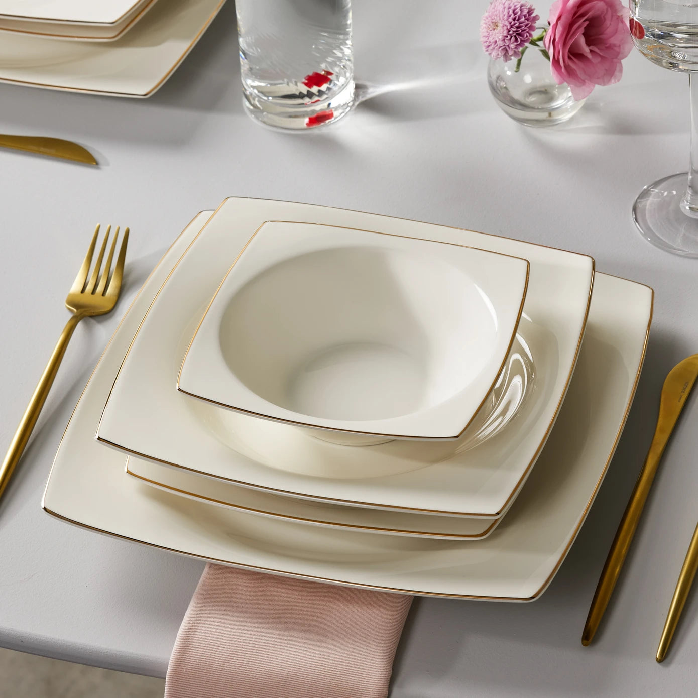 Pre-order 25 Days Delivery - Karaca Blaine New Bone 24 Piece 6 Person Square Dinner Set Gold 153.09.01.0926 -  Dinnerware Sets - ebarza Furniture UAE | Shop Modern Furniture in Abu Dhabi & Dubai - مفروشات ايبازرا في الامارات | تسوق اثاث عصري وديكورات مميزة في دبي وابوظبي