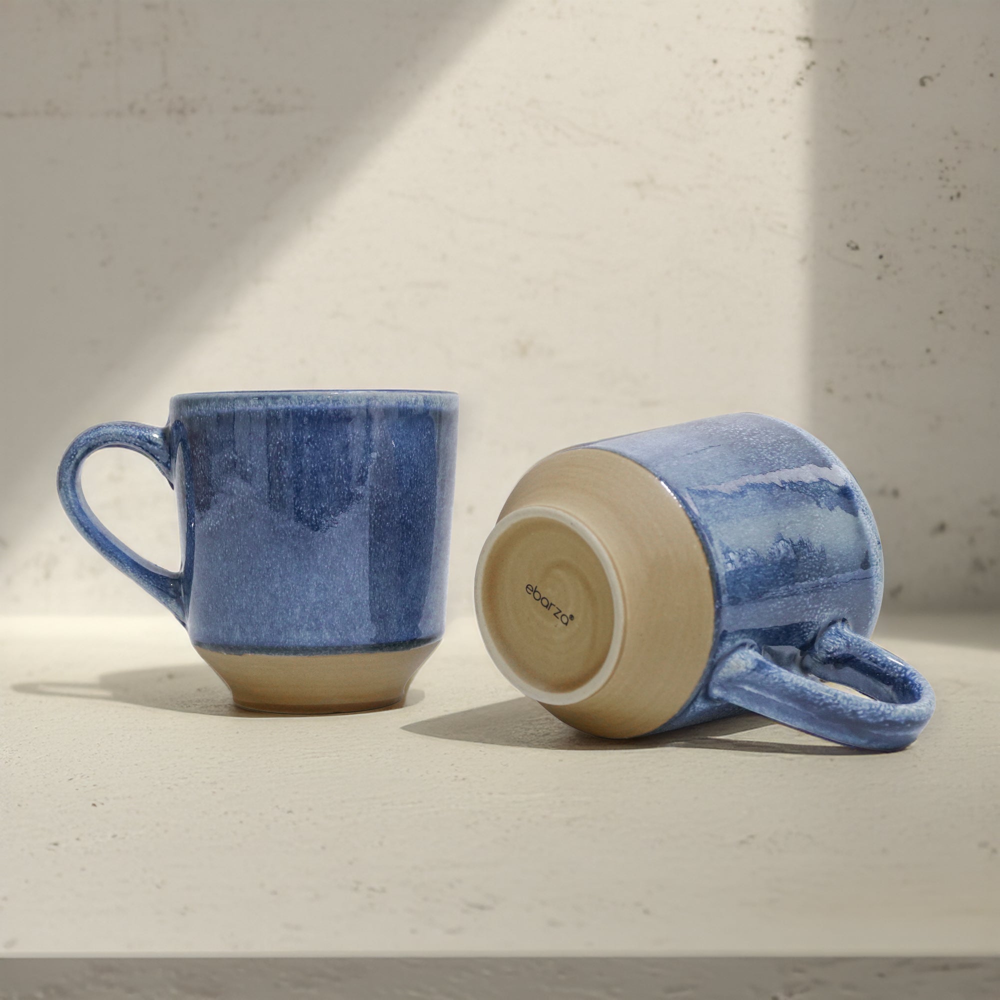 Navy Blue Mug HZ3677 -  Mugs | كوب أزرق كحلي - ebarza Furniture UAE | Shop Modern Furniture in Abu Dhabi & Dubai - مفروشات ايبازرا في الامارات | تسوق اثاث عصري وديكورات مميزة في دبي وابوظبي