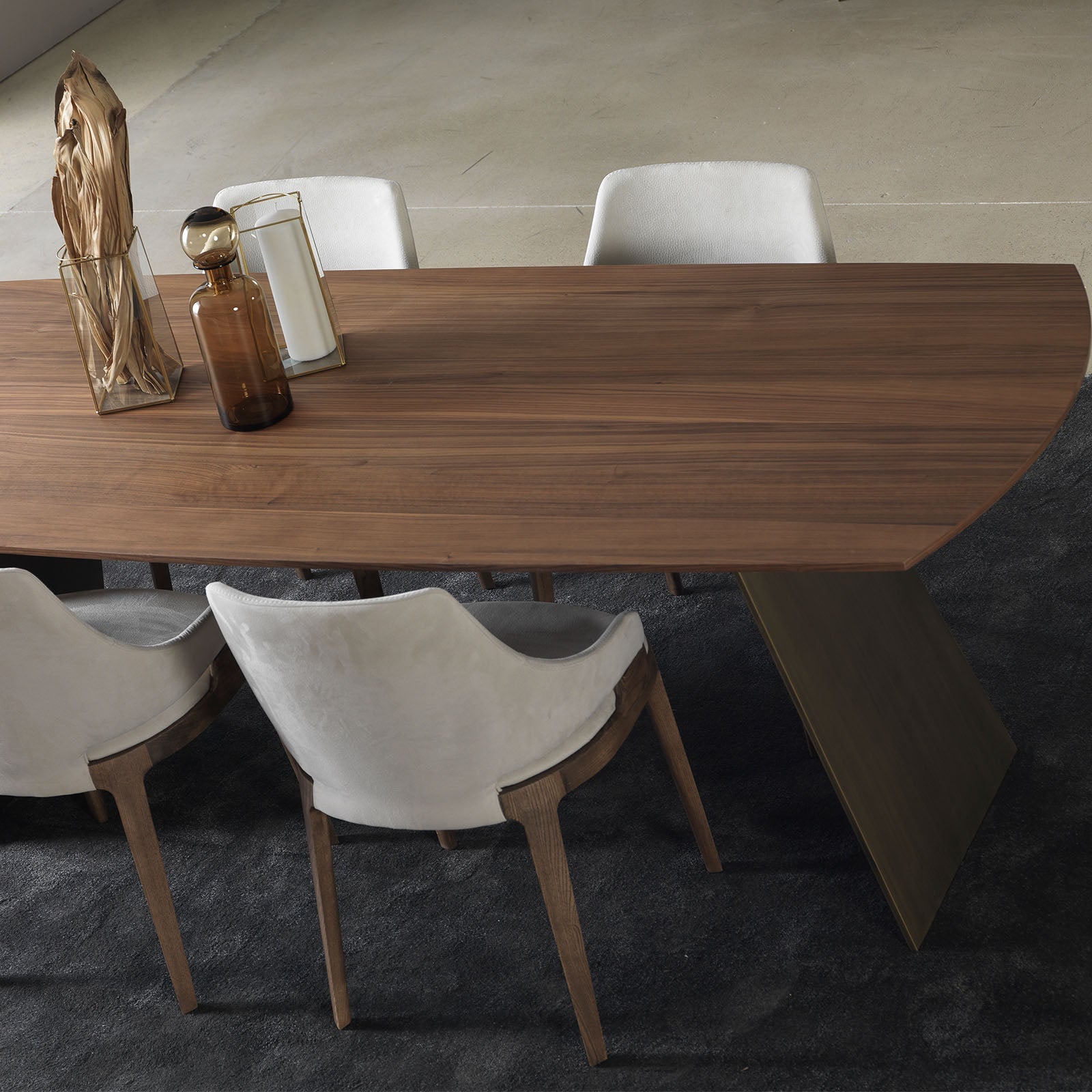 Display Item - Next Dining Table Next007 YAS-DISPLAY -  USED ITEM | قطعة من المعرض - طاوله طعام من نيكست - ebarza Furniture UAE | Shop Modern Furniture in Abu Dhabi & Dubai - مفروشات ايبازرا في الامارات | تسوق اثاث عصري وديكورات مميزة في دبي وابوظبي