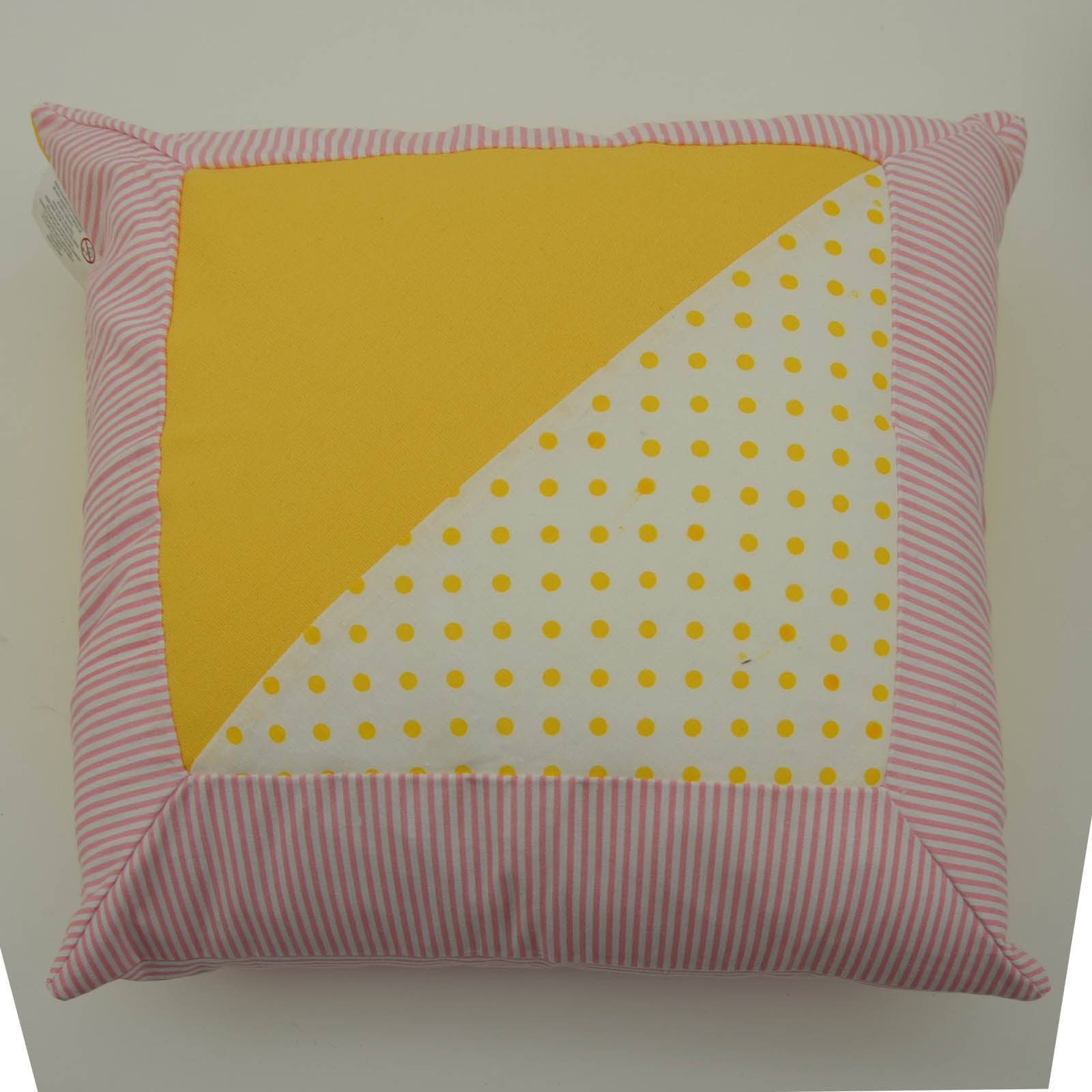 45X45 Cm Cushion Cover  T18109B -  Cushions - ebarza Furniture UAE | Shop Modern Furniture in Abu Dhabi & Dubai - مفروشات ايبازرا في الامارات | تسوق اثاث عصري وديكورات مميزة في دبي وابوظبي