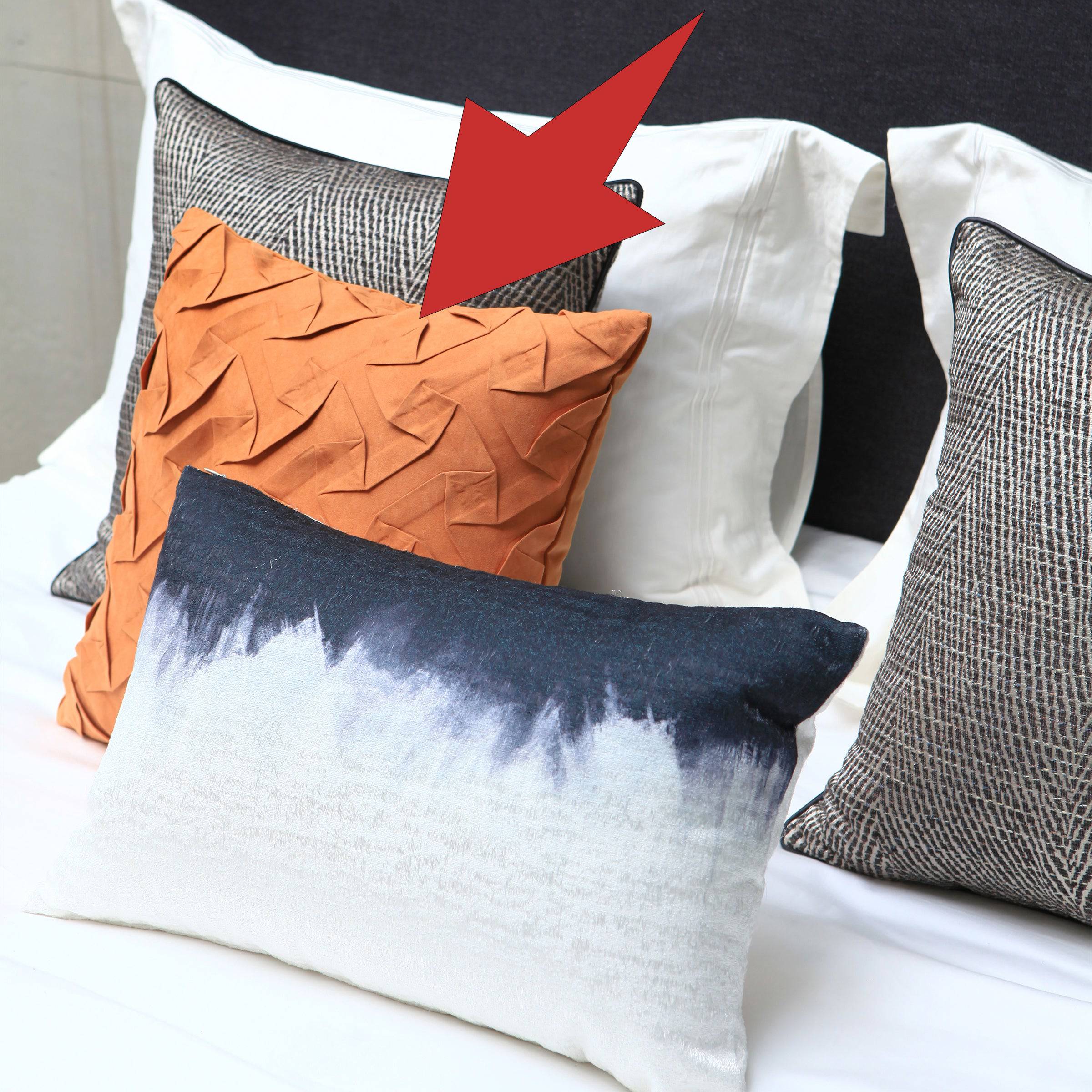 45X45 Cm Jason Suede Cushion Ecc050 -  Cushions | وسادة جايسون شمواه 45*45 سم - ebarza Furniture UAE | Shop Modern Furniture in Abu Dhabi & Dubai - مفروشات ايبازرا في الامارات | تسوق اثاث عصري وديكورات مميزة في دبي وابوظبي