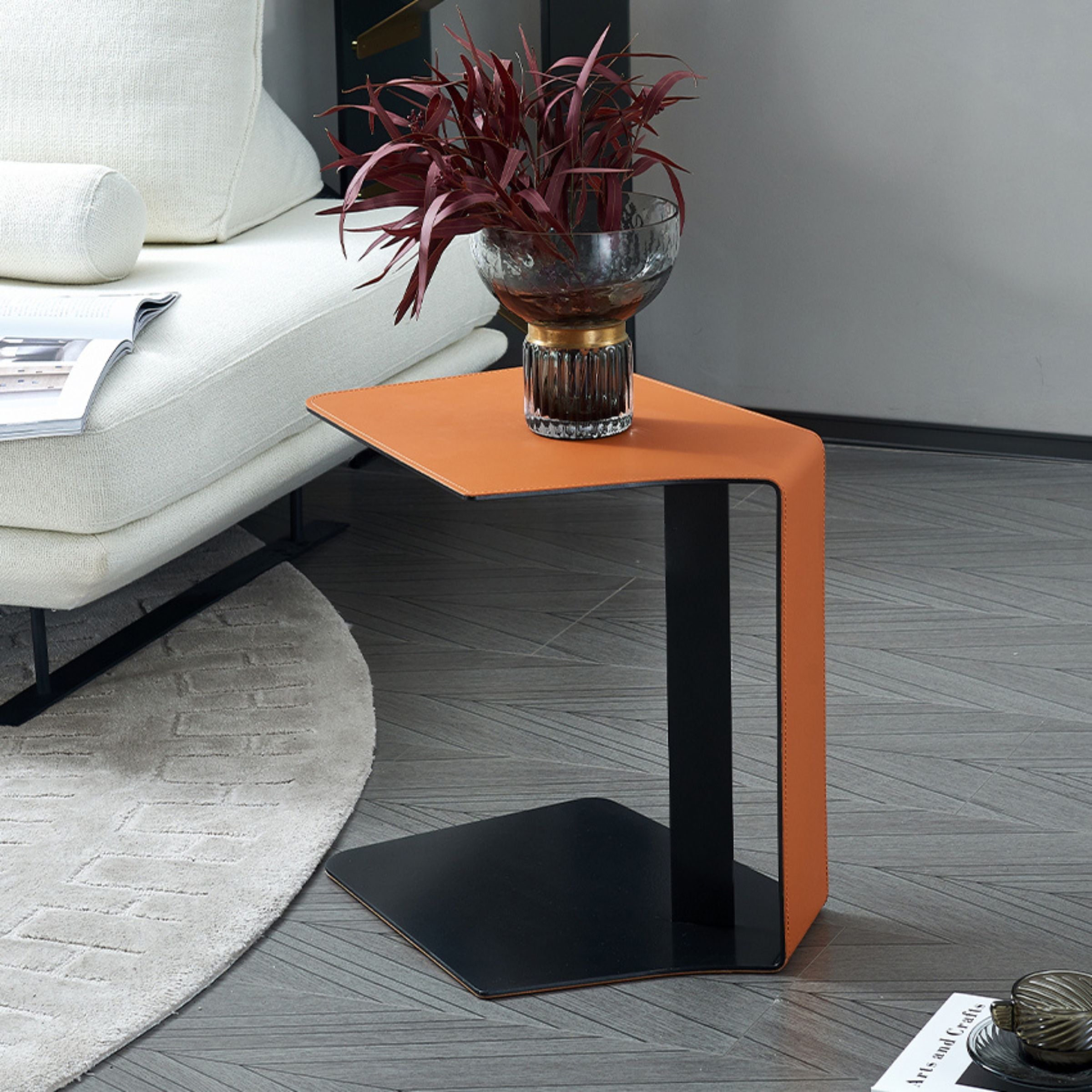 Mycroft Saddle Leather Side Table MLL-D50 -  Side Tables | طاولة جانبية جلد سرج مايكروفت - ebarza Furniture UAE | Shop Modern Furniture in Abu Dhabi & Dubai - مفروشات ايبازرا في الامارات | تسوق اثاث عصري وديكورات مميزة في دبي وابوظبي