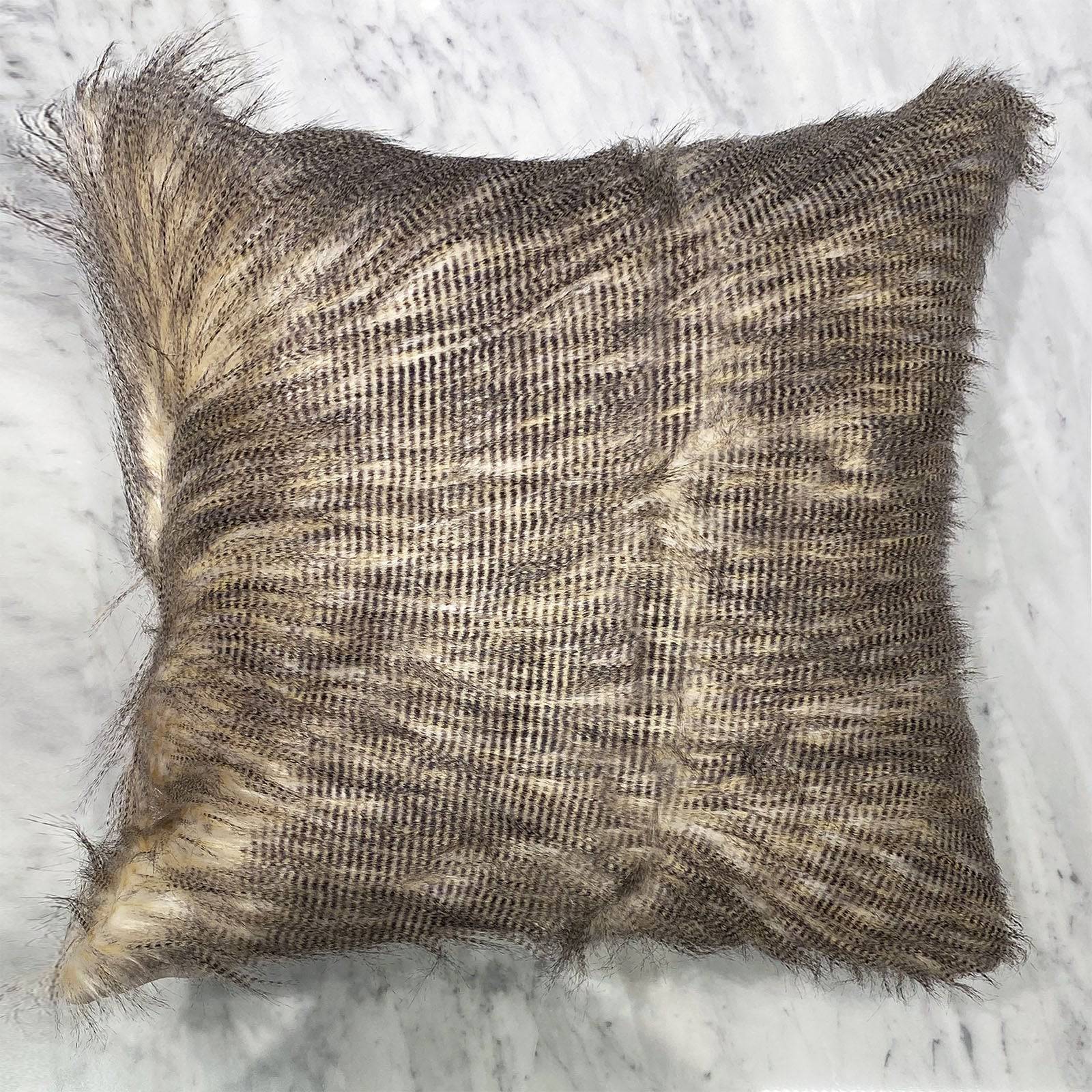 60X60 Cm Cushion Cover 2151-005 -  Cushions - ebarza Furniture UAE | Shop Modern Furniture in Abu Dhabi & Dubai - مفروشات ايبازرا في الامارات | تسوق اثاث عصري وديكورات مميزة في دبي وابوظبي