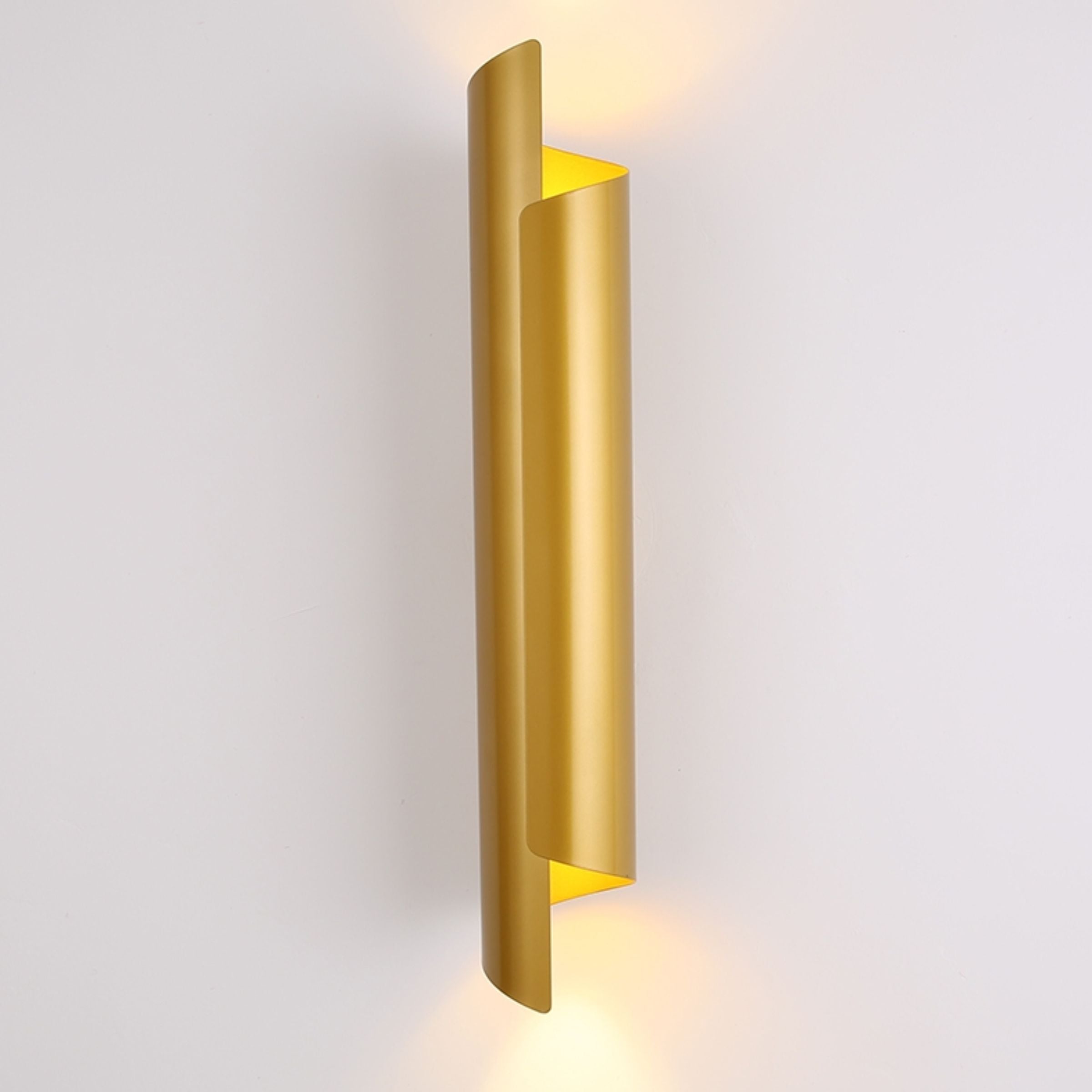 The Golden Roll Wall Lamp CY-BD-1025 -  Wall Lamps | مصباح حائط - ebarza Furniture UAE | Shop Modern Furniture in Abu Dhabi & Dubai - مفروشات ايبازرا في الامارات | تسوق اثاث عصري وديكورات مميزة في دبي وابوظبي