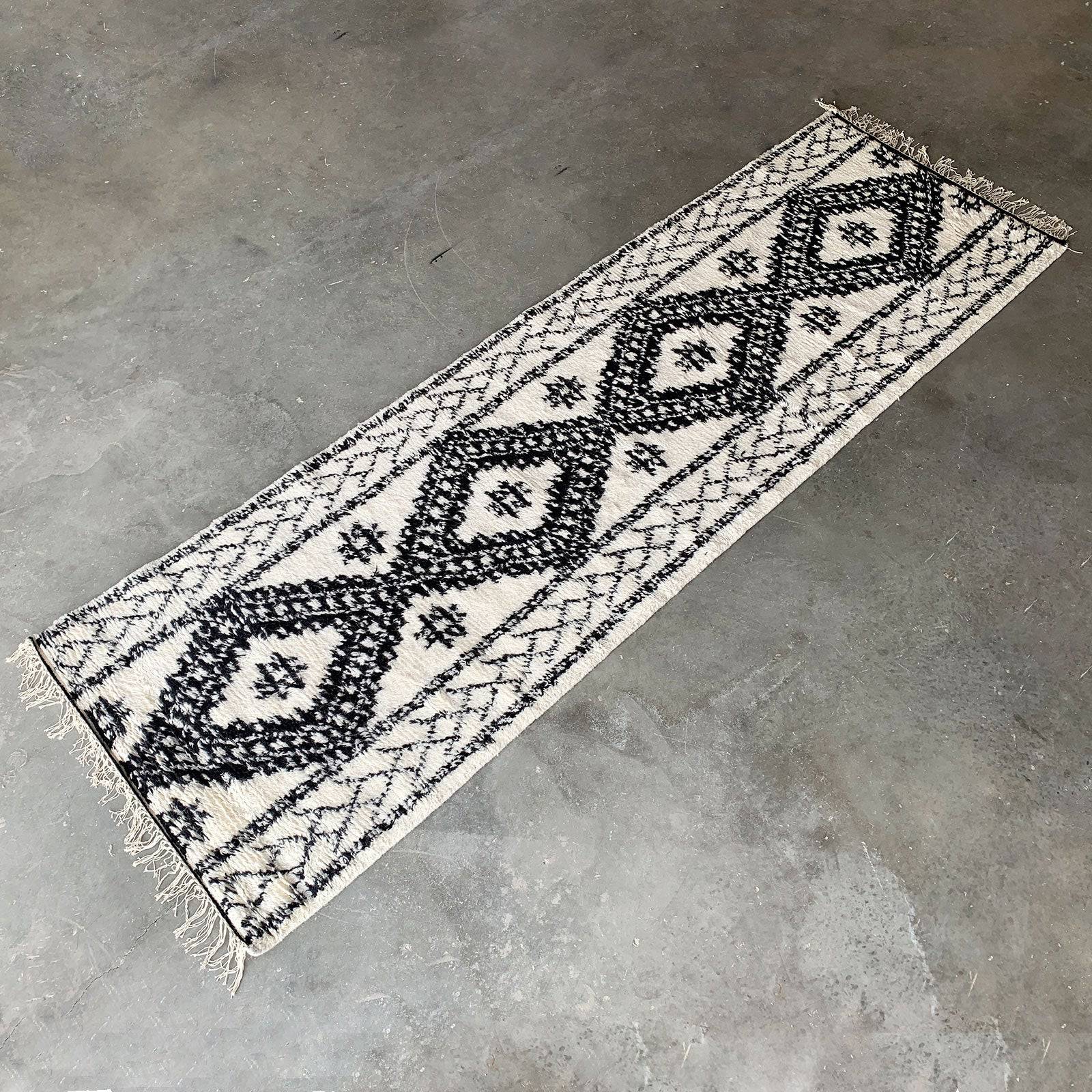 90X300 Cm Moroccan Style Handmade Rug Jh-2709-Long -  Rugs | 300 × 90 على الطراز المغربي صناعة يدوية - ebarza Furniture UAE | Shop Modern Furniture in Abu Dhabi & Dubai - مفروشات ايبازرا في الامارات | تسوق اثاث عصري وديكورات مميزة في دبي وابوظبي