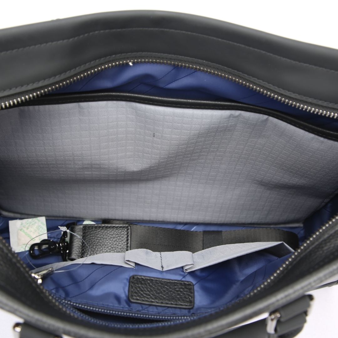 Pre-order 65 Days Delivery Ebarza Travelling Handbag AL-11-98811 -  Bags - ebarza Furniture UAE | Shop Modern Furniture in Abu Dhabi & Dubai - مفروشات ايبازرا في الامارات | تسوق اثاث عصري وديكورات مميزة في دبي وابوظبي