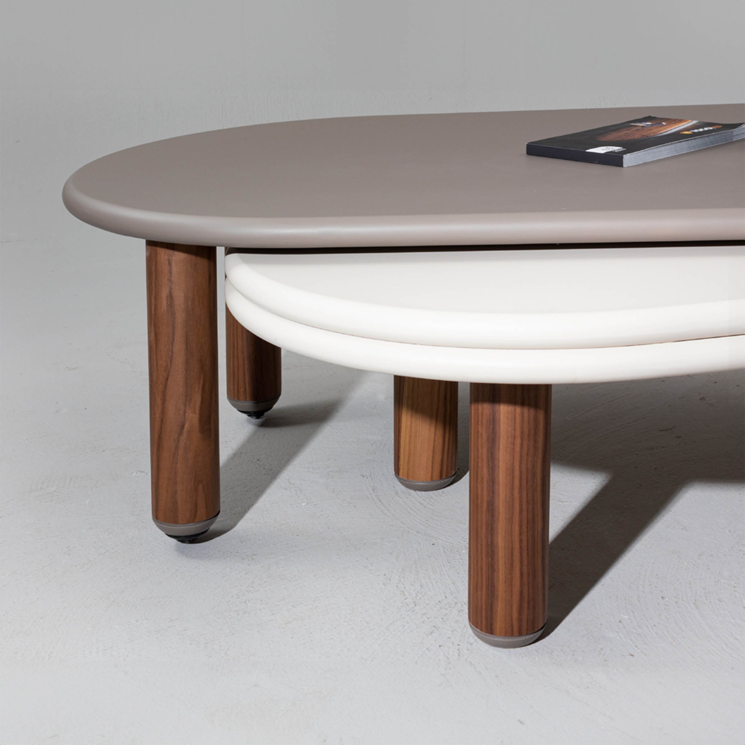 ASTON Center Table AS-CT003-TG -  Coffee tables | طاولة وسط أستون - ebarza Furniture UAE | Shop Modern Furniture in Abu Dhabi & Dubai - مفروشات ايبازرا في الامارات | تسوق اثاث عصري وديكورات مميزة في دبي وابوظبي