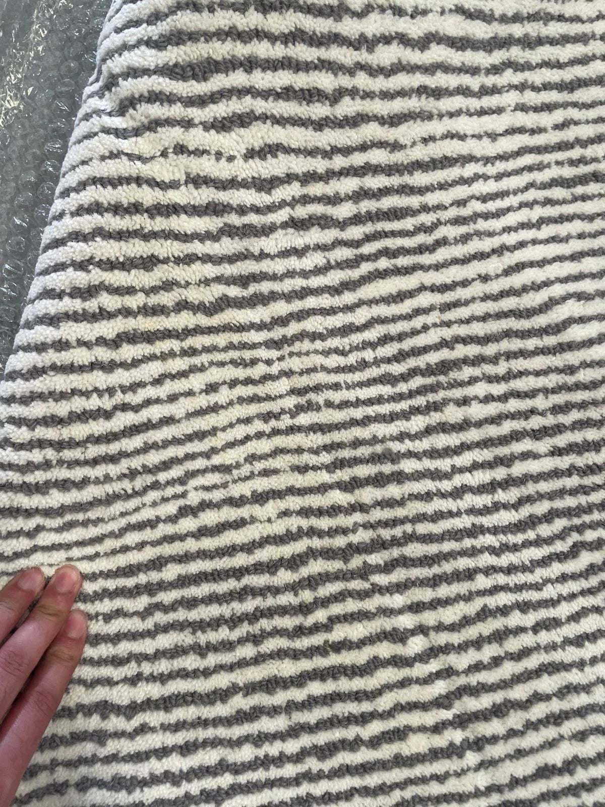 AS IS - D350 Cm WOOL GREY Rug JH-22740