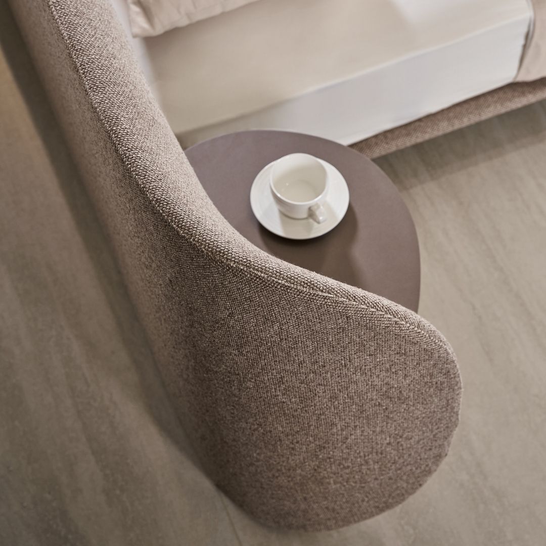 Pre-order 15 Days Delivery Alas King Size Bed - AMF-C656 -  Bedsteads - ebarza Furniture UAE | Shop Modern Furniture in Abu Dhabi & Dubai - مفروشات ايبازرا في الامارات | تسوق اثاث عصري وديكورات مميزة في دبي وابوظبي