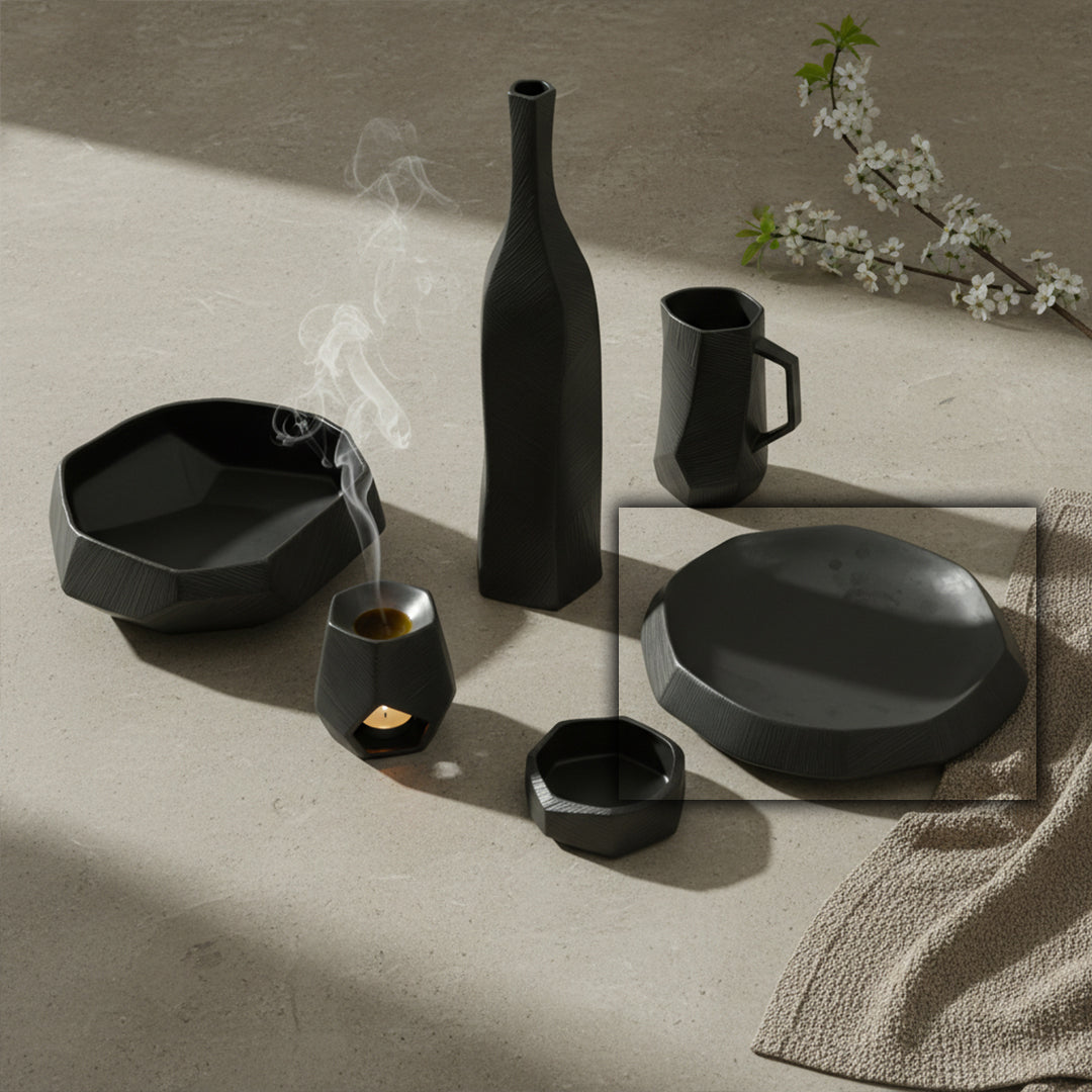 Black Volcanic Large Chizzled Platter CB4364-37-R633