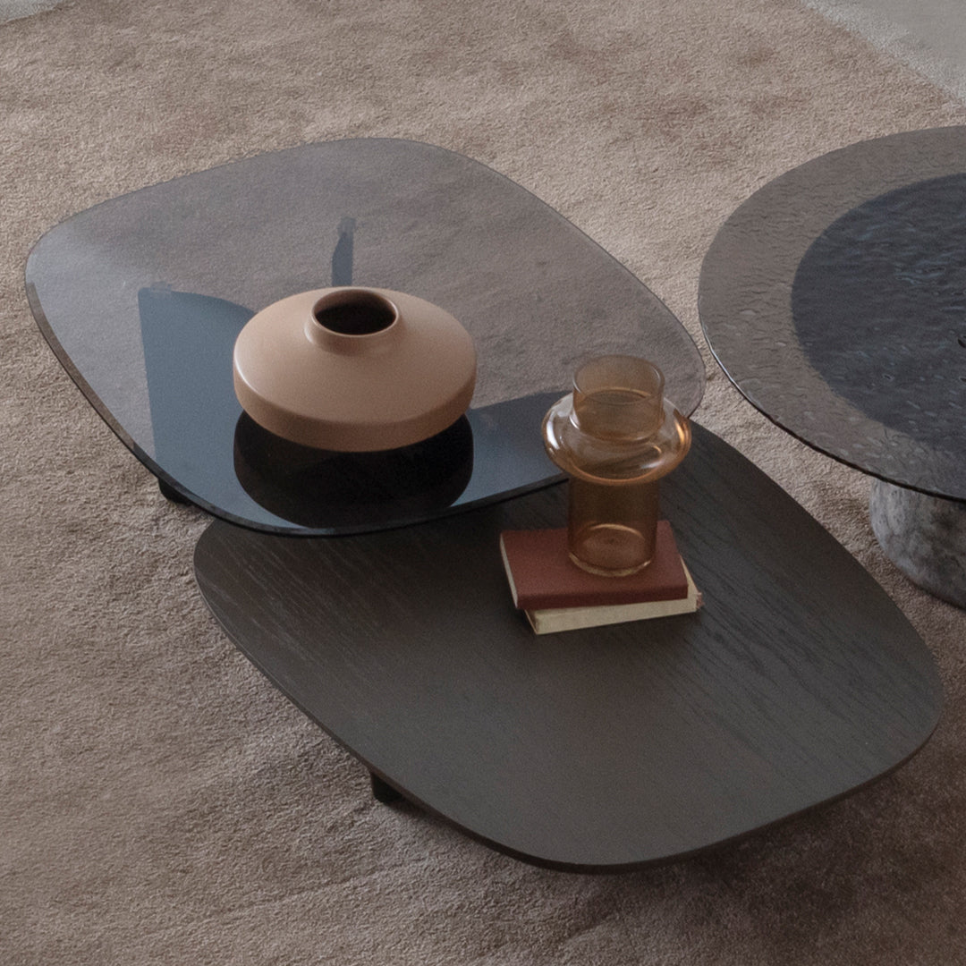 Bold Middle Coffee Table -  Coffee Tables - ebarza Furniture UAE | Shop Modern Furniture in Abu Dhabi & Dubai - مفروشات ايبازرا في الامارات | تسوق اثاث عصري وديكورات مميزة في دبي وابوظبي