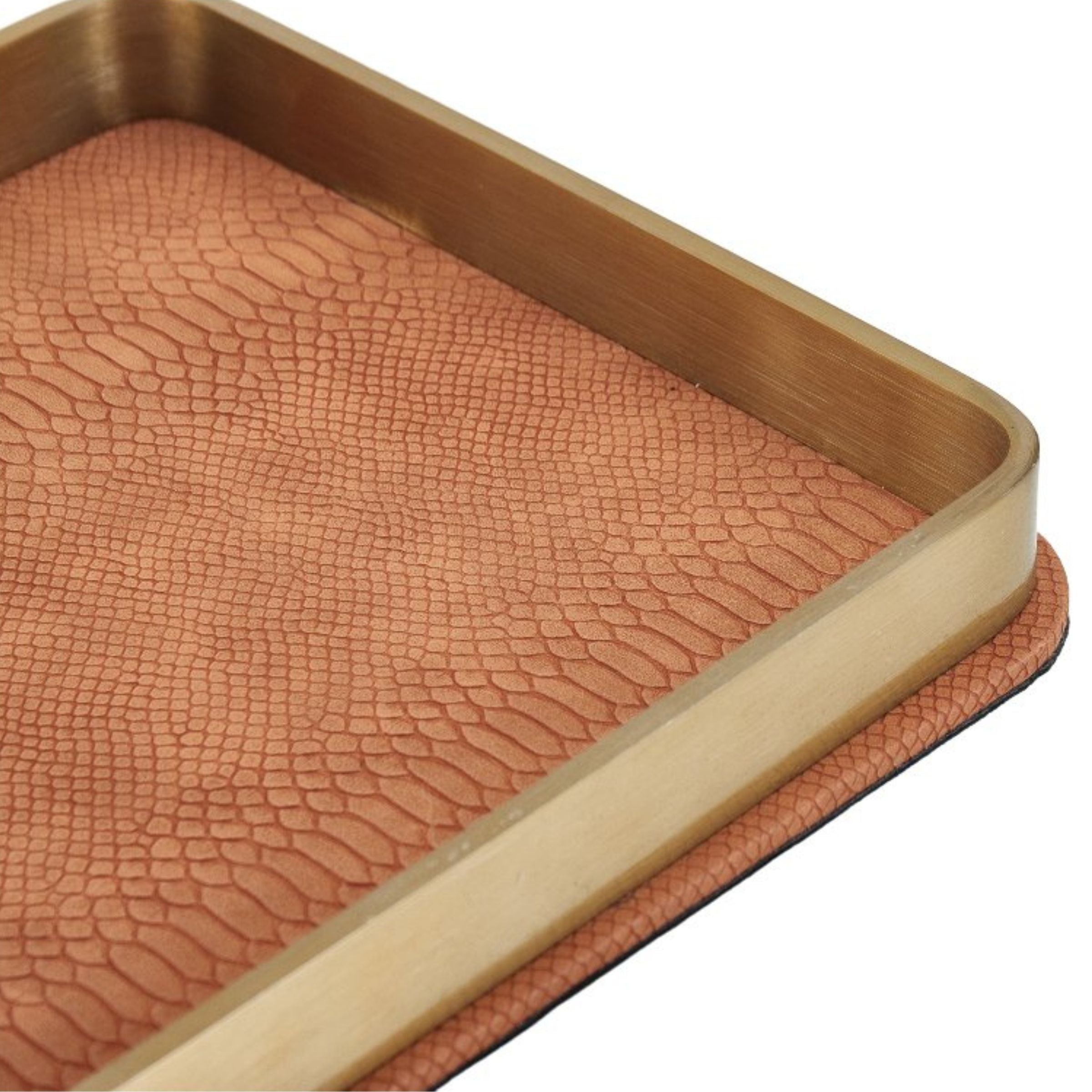 Pre Order 25 Days Delivery - COFFEE & BRUSHED GOLD LEATHER DECORATIVE TRAY-L DD210938BL -  Trays | الطلب المسبق التسليم خلال 60 يومًا - صينية تزيين القهوة والجلد الذهبي المصقول - L - ebarza Furniture UAE | Shop Modern Furniture in Abu Dhabi & Dubai - مفروشات ايبازرا في الامارات | تسوق اثاث عصري وديكورات مميزة في دبي وابوظبي