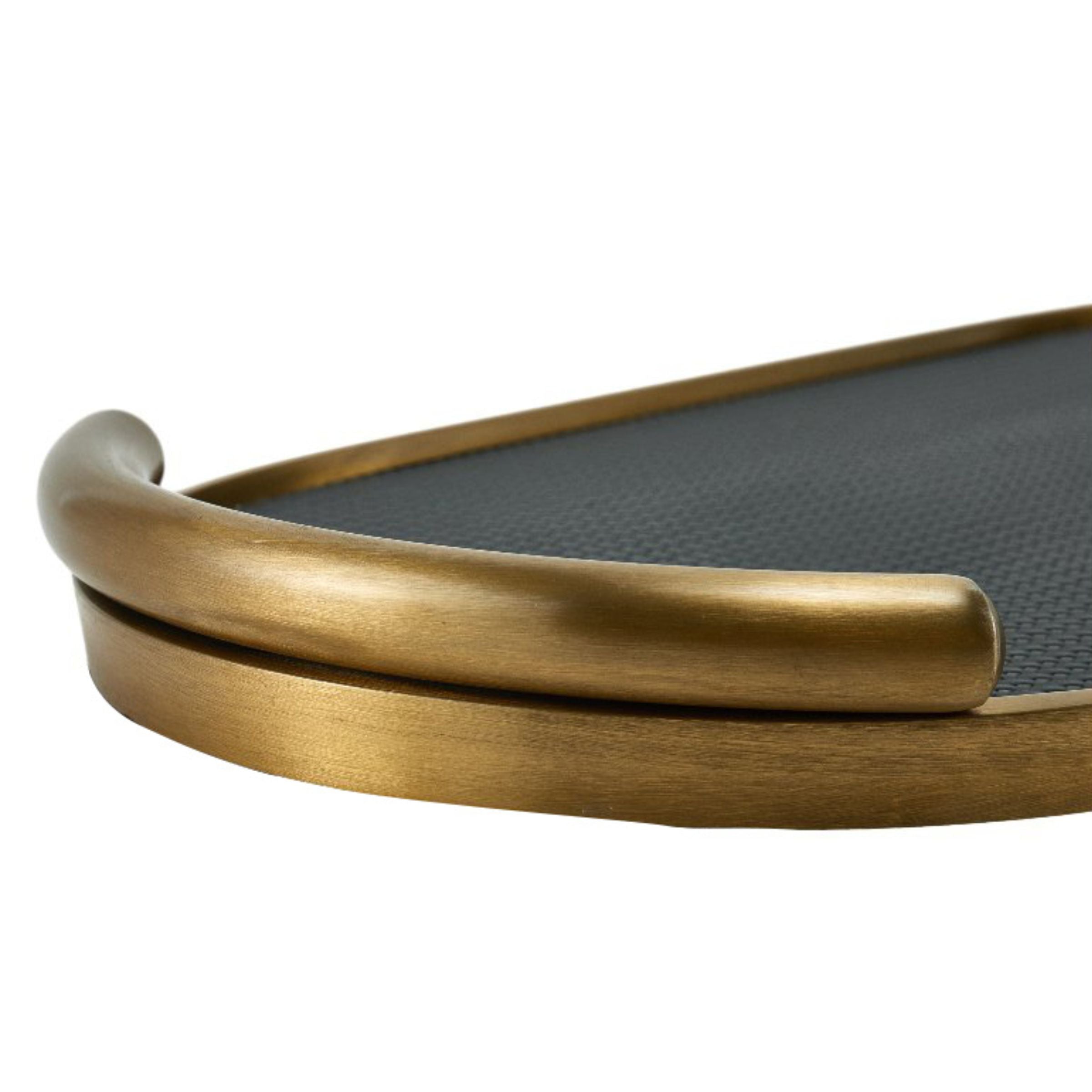 BLACK & BRUSHED GOLD OVAL LEATHER TRAY DD210943D -  Trays | صينية جلدية بيضاوية باللون الأسود والذهبي المصقول - ebarza Furniture UAE | Shop Modern Furniture in Abu Dhabi & Dubai - مفروشات ايبازرا في الامارات | تسوق اثاث عصري وديكورات مميزة في دبي وابوظبي