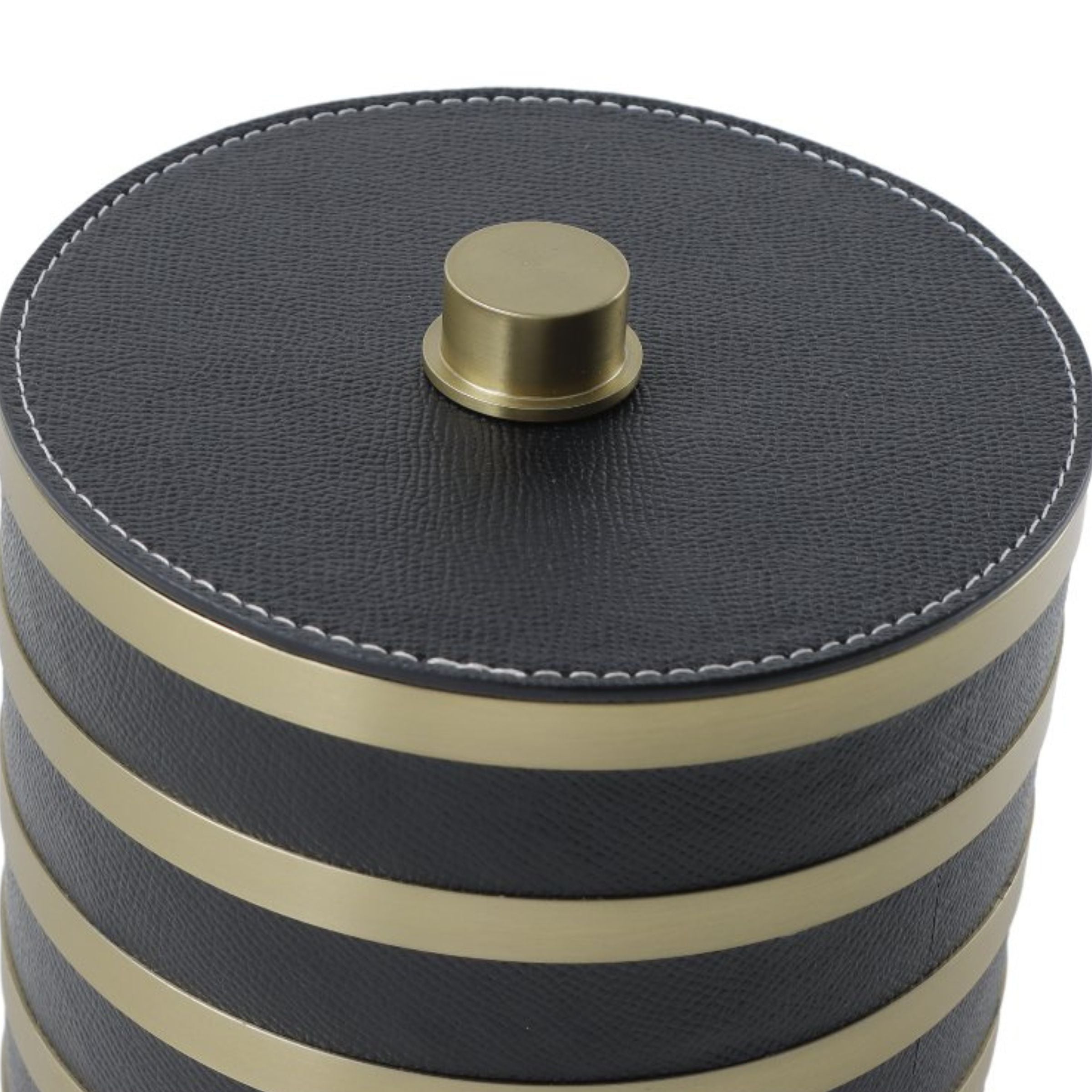 GREY & ANQITUE BRASS ROUND ROUND STORAGE BOX- L DH201268BL -  Decorative Boxes | صندوق تخزين دائري باللون الرمادي والنحاسي - L - ebarza Furniture UAE | Shop Modern Furniture in Abu Dhabi & Dubai - مفروشات ايبازرا في الامارات | تسوق اثاث عصري وديكورات مميزة في دبي وابوظبي