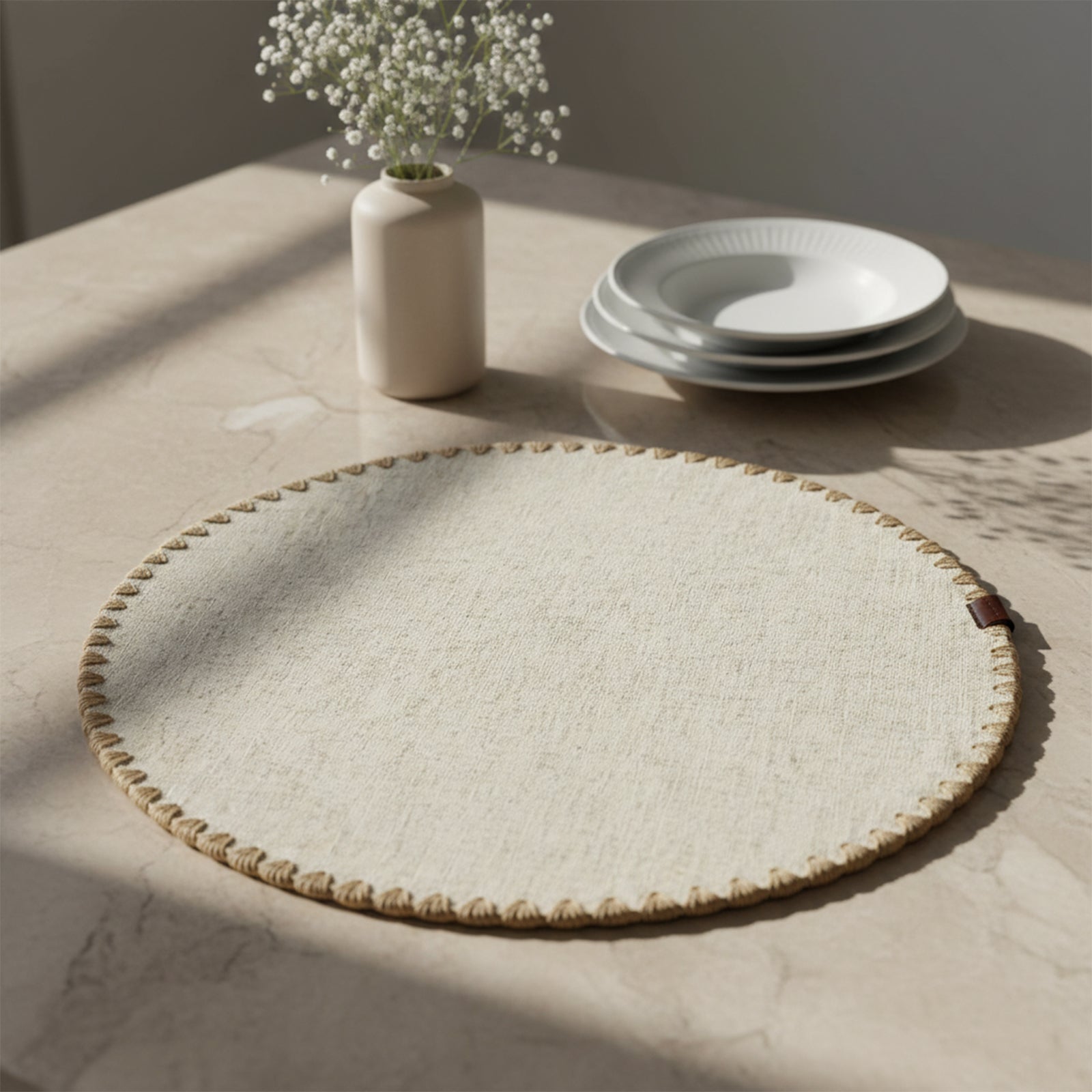 Dineva Placemat With Shelled Edge & Double Layers KXMT-2379/Beige -  Placemats - ebarza Furniture UAE | Shop Modern Furniture in Abu Dhabi & Dubai - مفروشات ايبازرا في الامارات | تسوق اثاث عصري وديكورات مميزة في دبي وابوظبي