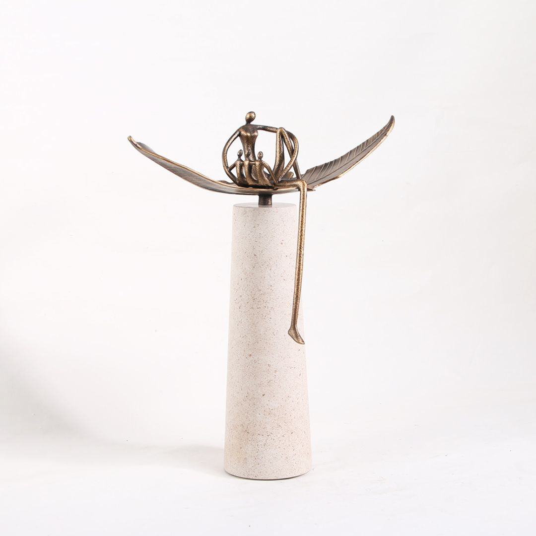 Family Harmony Sculpture KA4127 -  Home Decor Figurines - ebarza Furniture UAE | Shop Modern Furniture in Abu Dhabi & Dubai - مفروشات ايبازرا في الامارات | تسوق اثاث عصري وديكورات مميزة في دبي وابوظبي