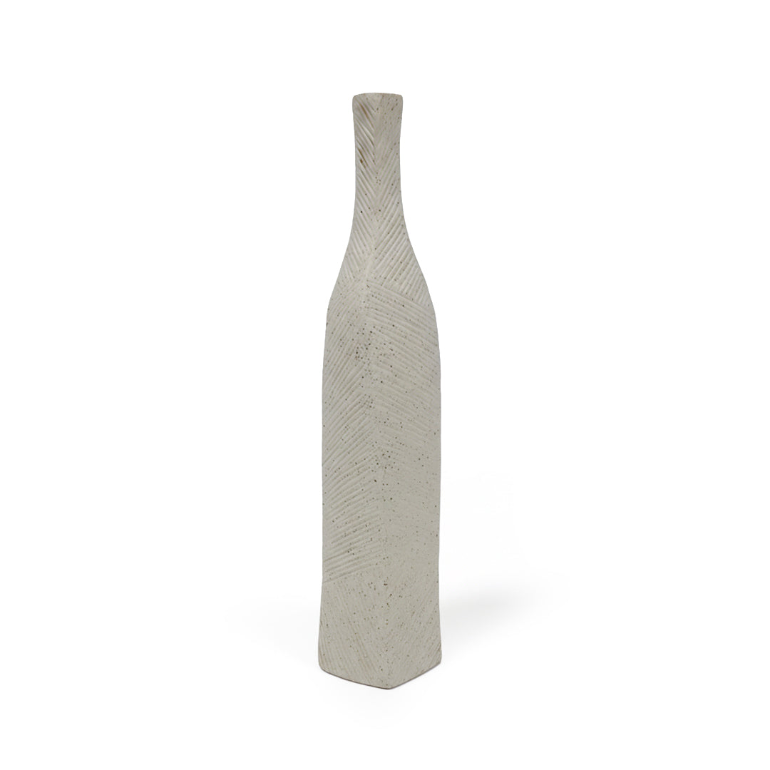 Hessian Off-White Small Chizzled Bottle Vase CB4370-35-R537