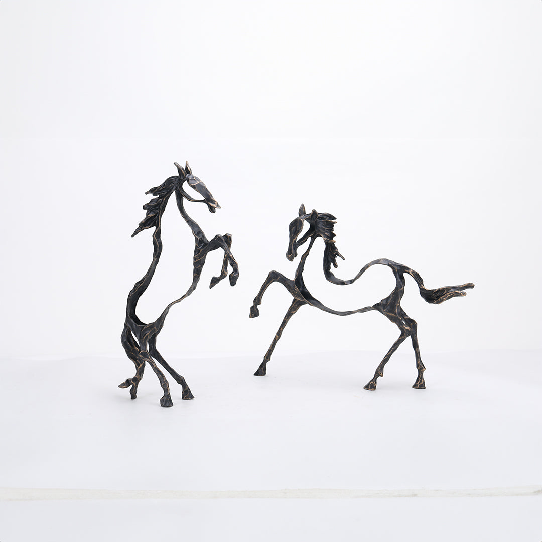 Hollow Horse KA3096 -  Home Decor Figurines - ebarza Furniture UAE | Shop Modern Furniture in Abu Dhabi & Dubai - مفروشات ايبازرا في الامارات | تسوق اثاث عصري وديكورات مميزة في دبي وابوظبي